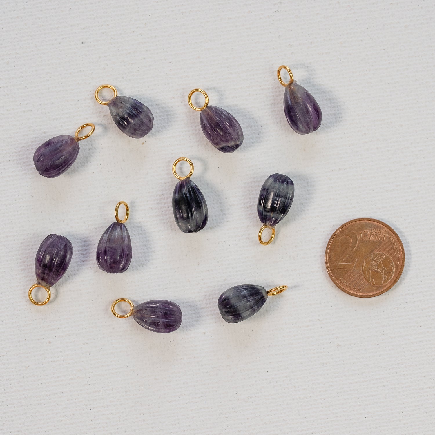 Les petits charms gouttes melon &quot; Nidhih &quot; en Fluorite et argent 925 plaqué or de 17 mm ( à l&