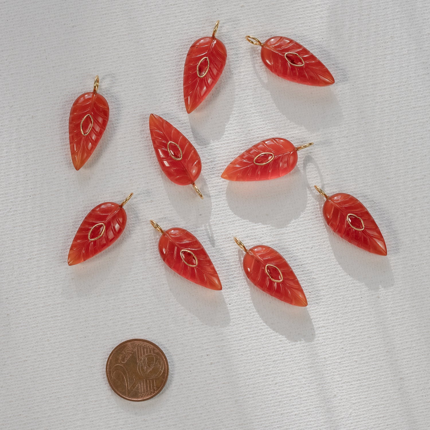 Les feuilles &quot; Nidhih &quot; en Cornaline, zirconium et argent 925 plaqué or de env 29 mm ( à l&