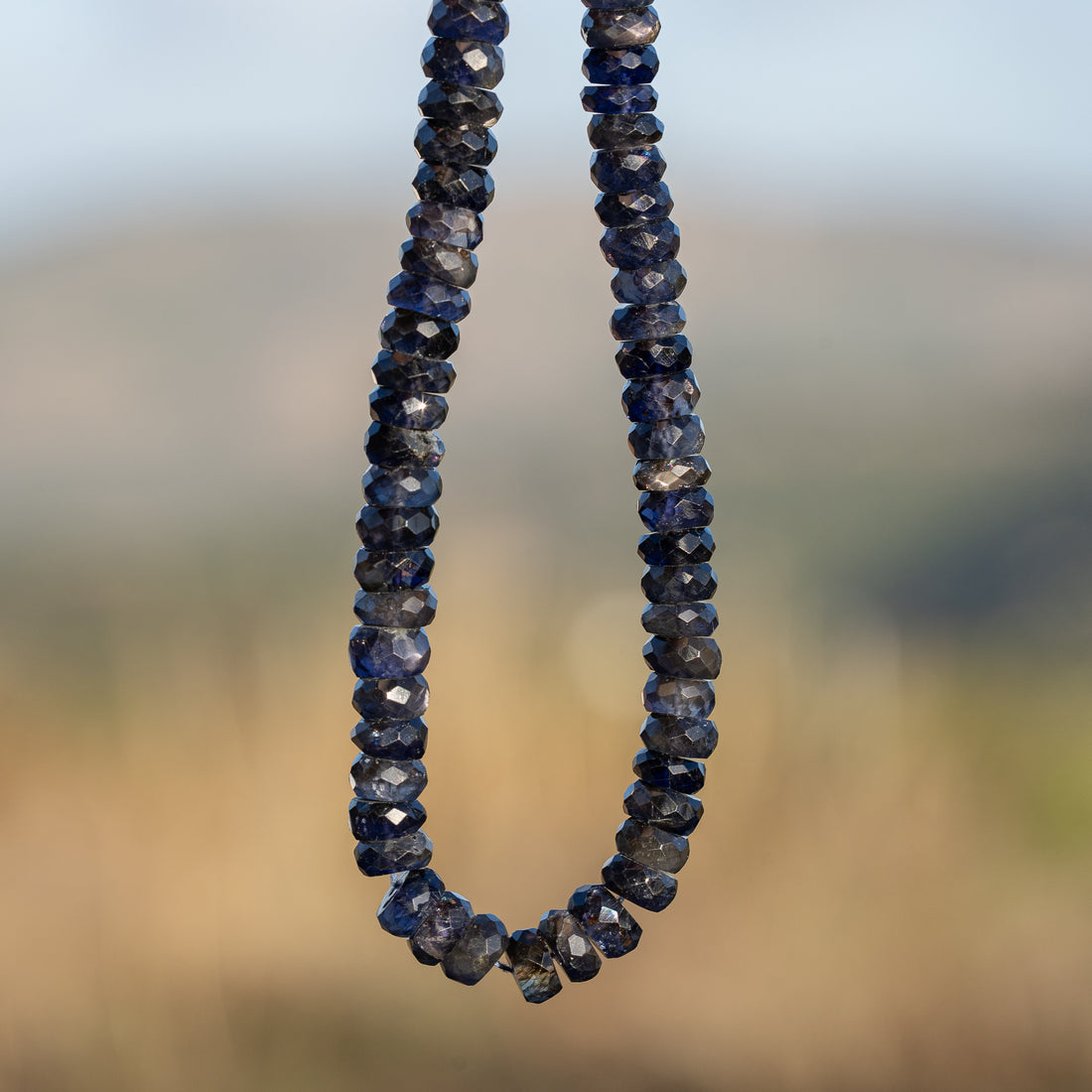 Fils de 22,5 cm de perles rondelles facettes de Iolite de env 7 à 8,5 mm au choix