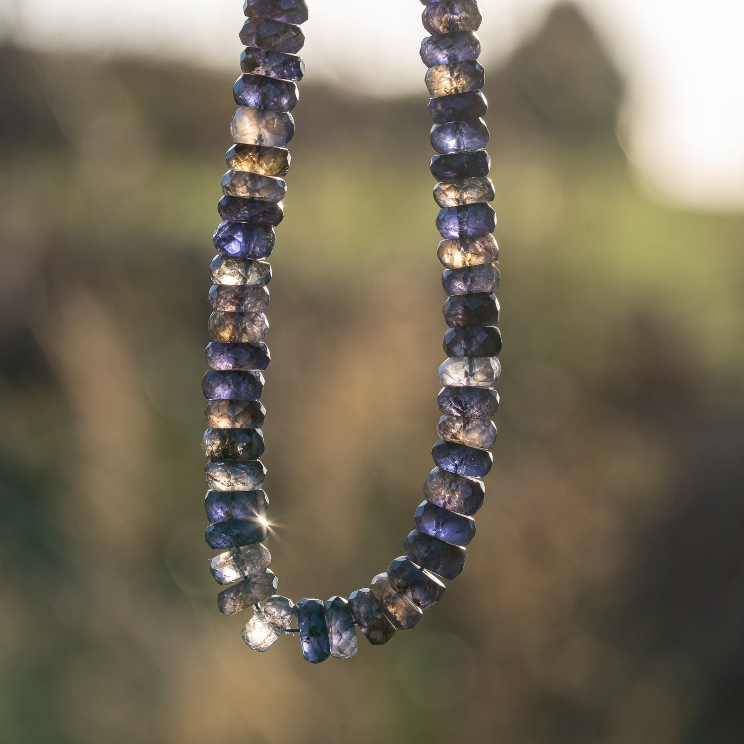 Fils de 22,5 cm de perles rondelles facettes de Iolite de env 7 à 8,5 mm au choix