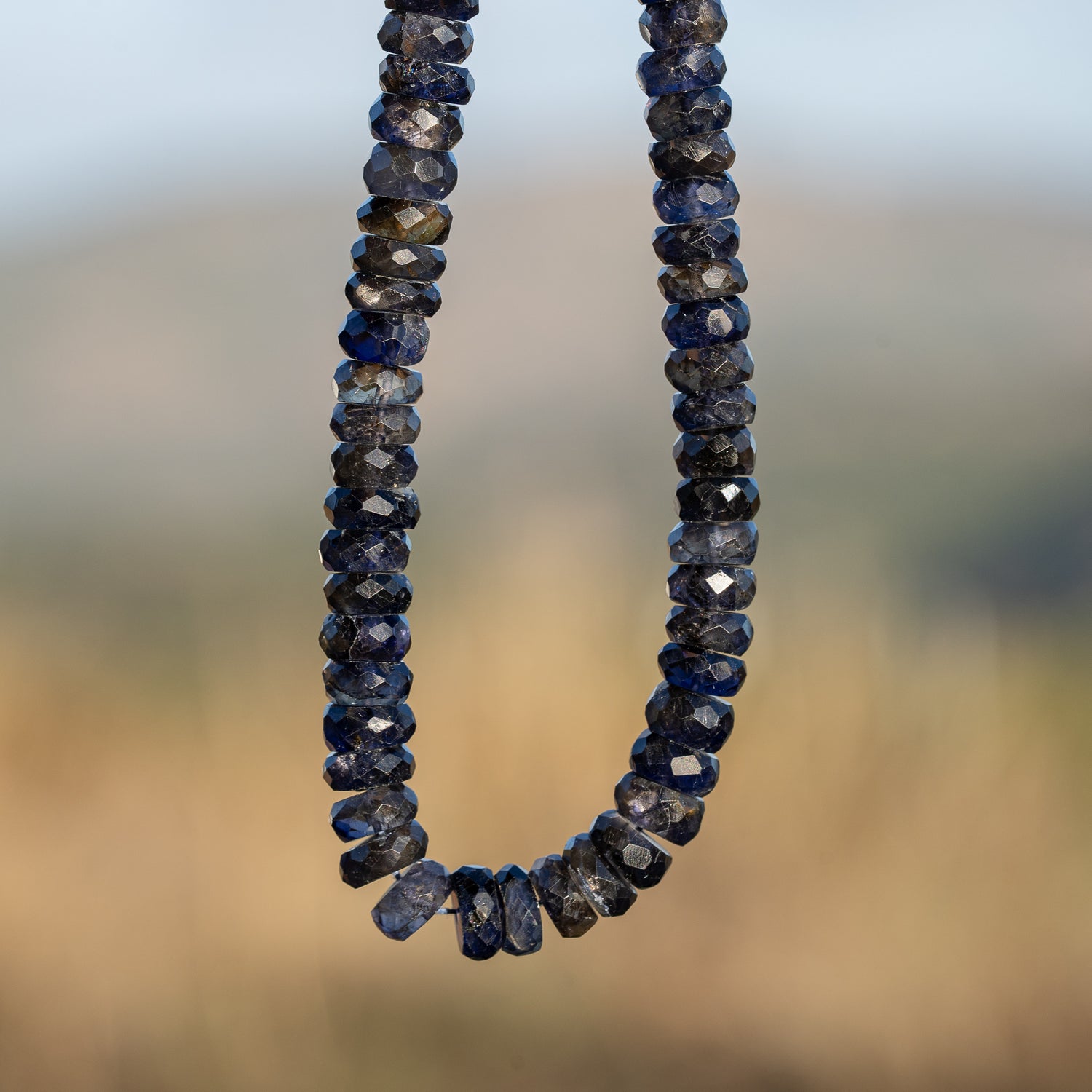 Fils de 22,5 cm de perles rondelles facettes de Iolite de env 7 à 8,5 mm au choix