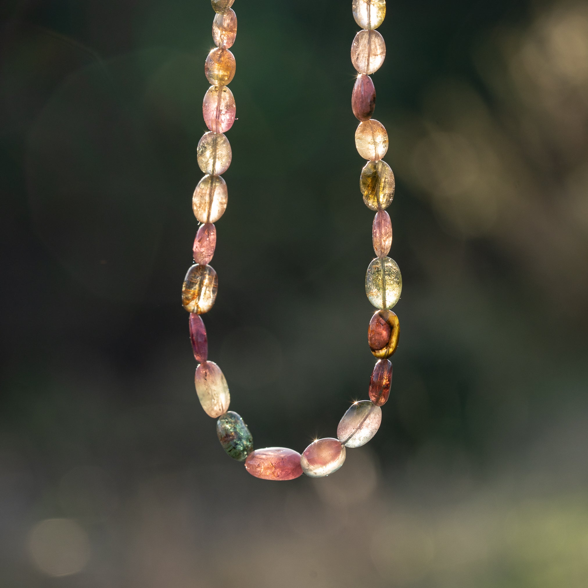 Fil de 43 cm de perles ovales lisses de Tourmaline multicolore &quot; qualité wouah &quot; 🌈 de 5/9,5 mm ( fil 1 )