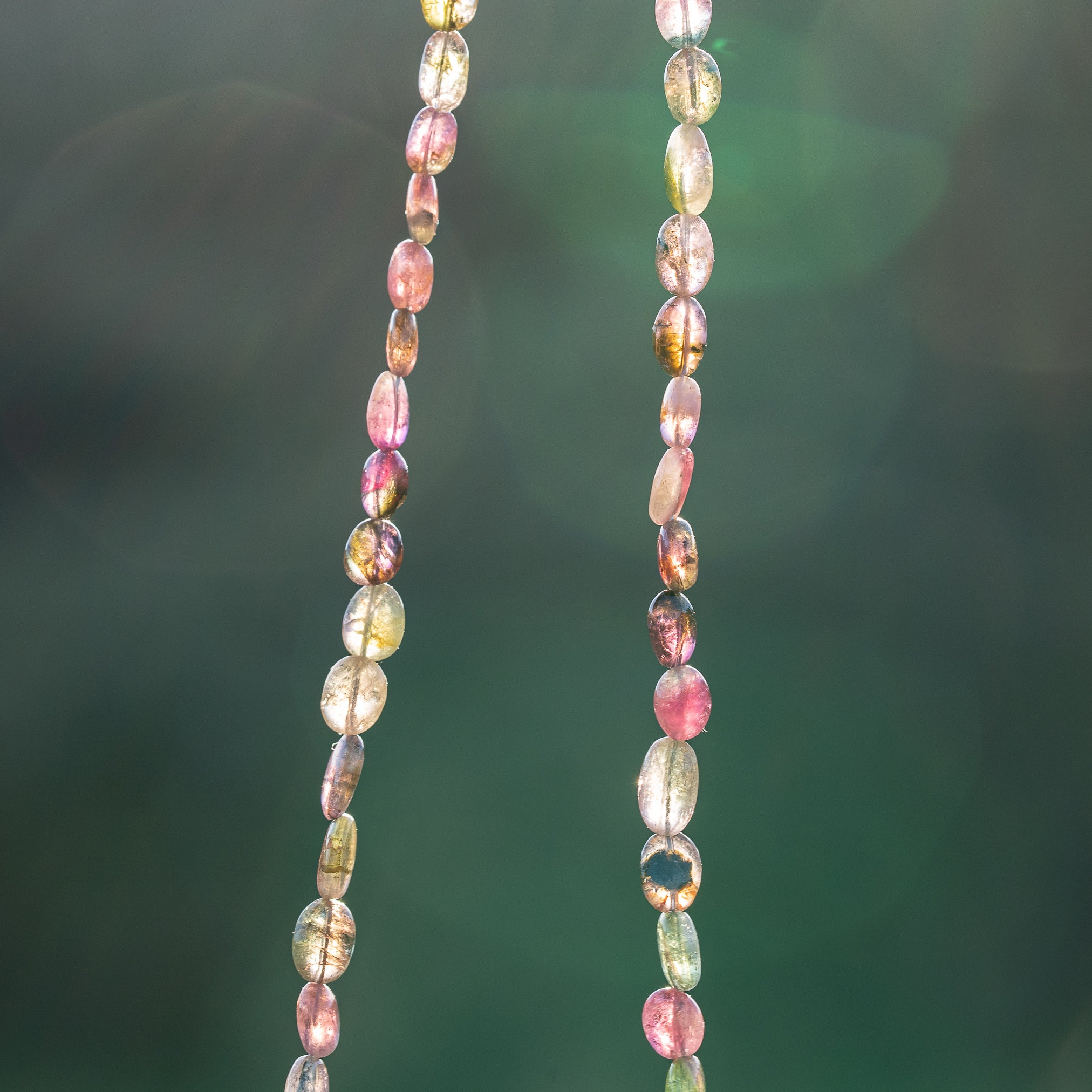 Fil de 43 cm de perles ovales lisses de Tourmaline multicolore &quot; qualité wouah &quot; 🌈 de 4/9 mm ( fil 7 )