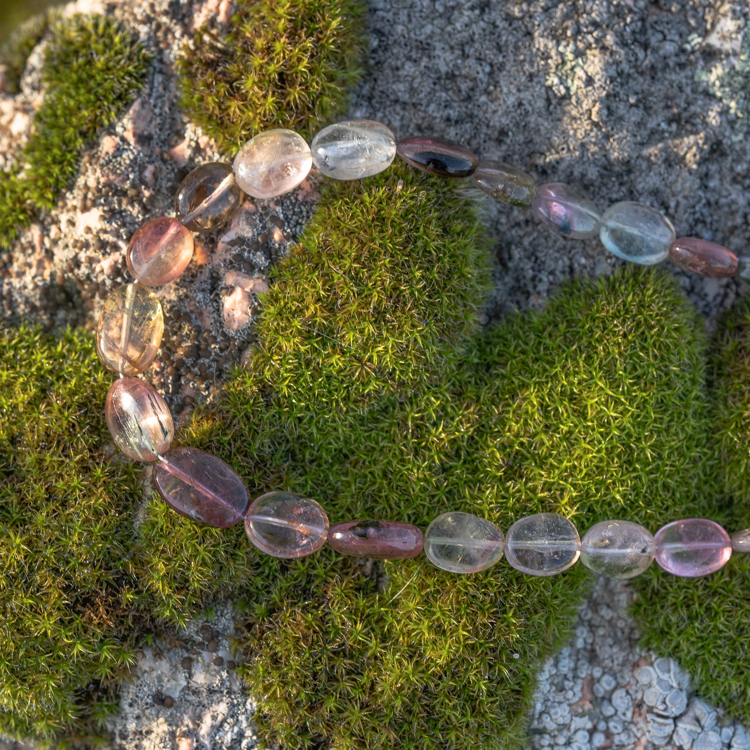 Fil de 43 cm de perles ovales lisses de Tourmaline multicolore &quot; qualité wouah &quot; 🌈 de 4/9 mm ( fil 8 )