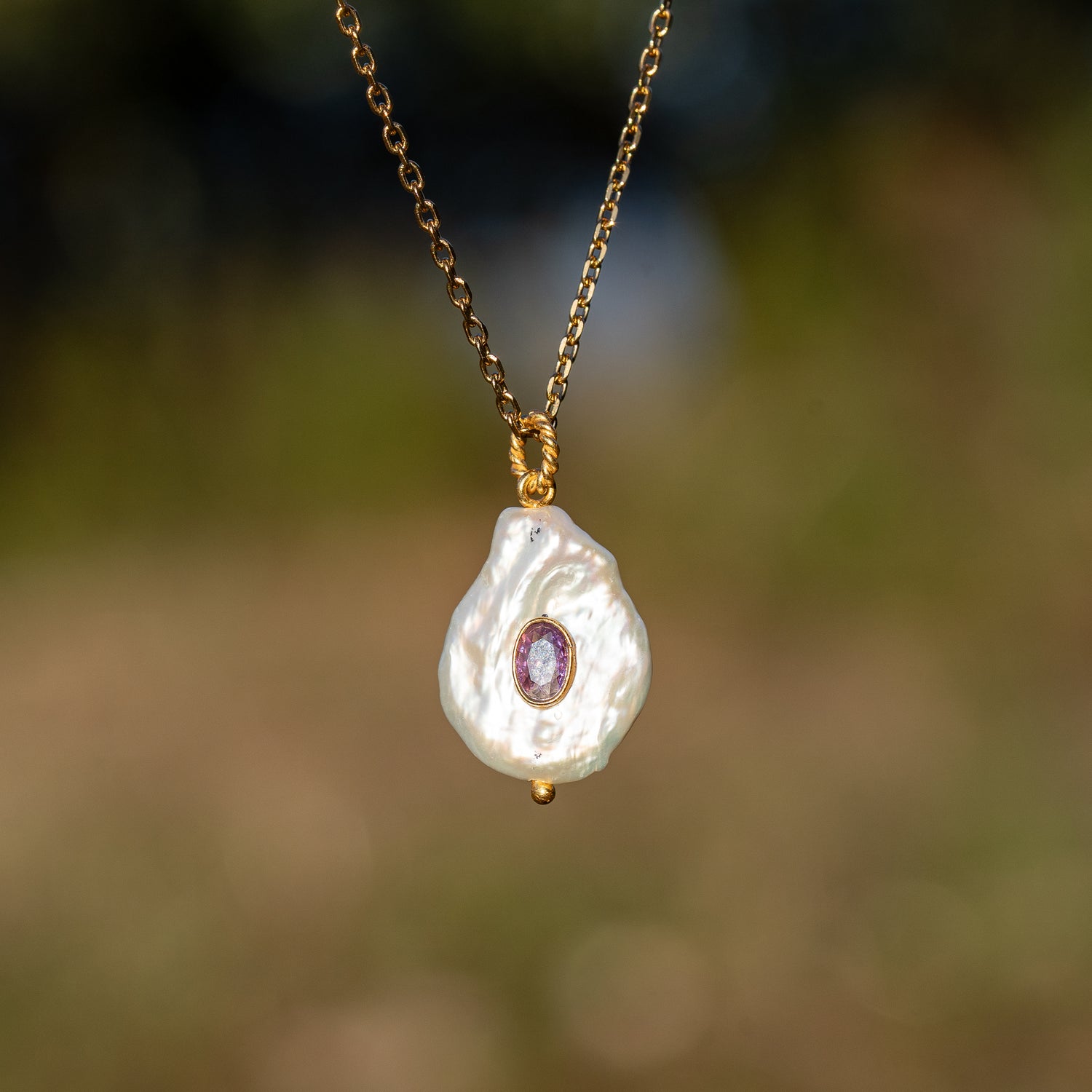 Les charms  &quot; Nidhih &quot; en perles d&