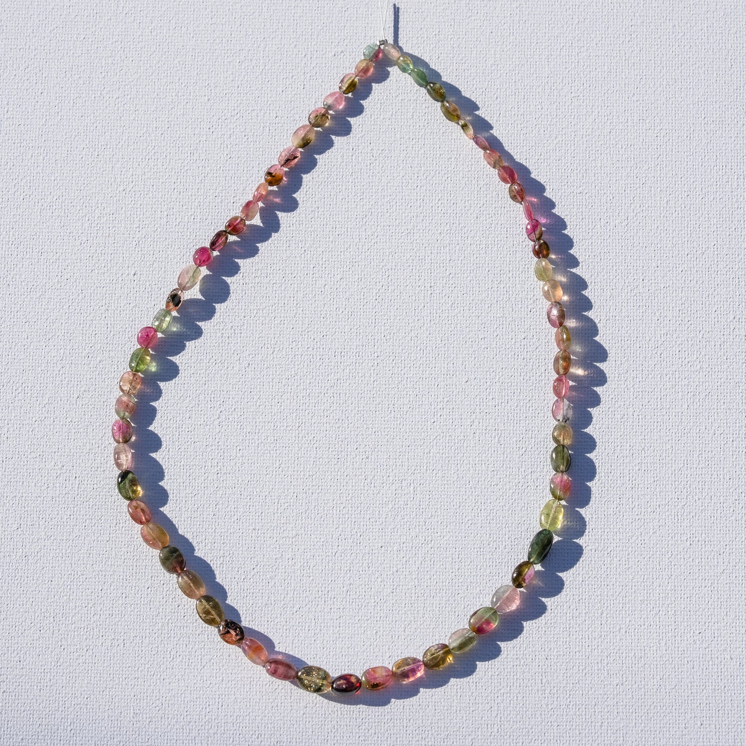 Fil de 43 cm de perles ovales lisses de Tourmaline multicolore &quot; qualité wouah &quot; 🌈 de 4/9 mm ( fil 7 )