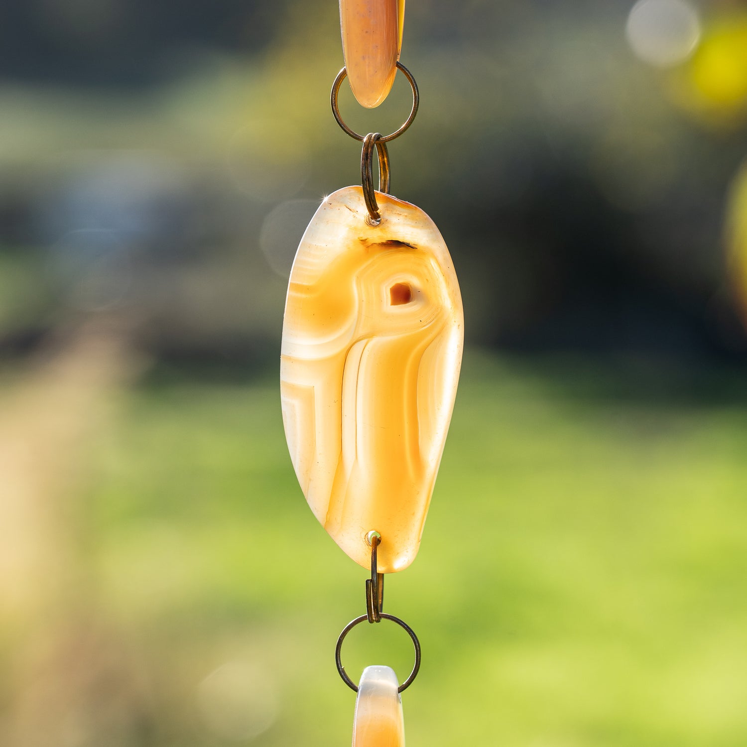 Grandes perles de différentes formes en Agate de env 50/60 mm avec 2 trous ( à l&