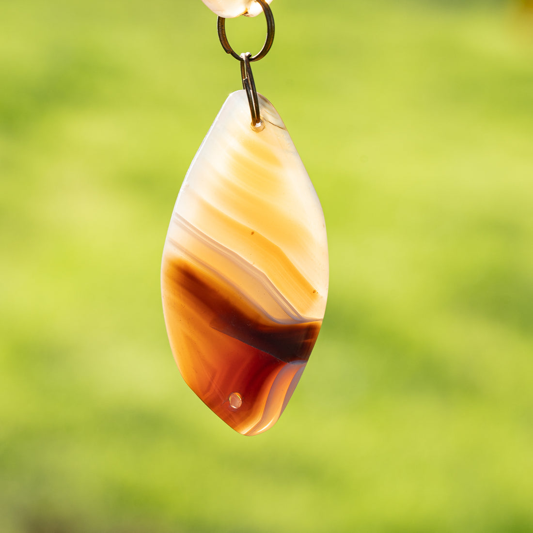 Grandes perles de différentes formes en Agate de env 50/60 mm avec 2 trous ( à l&