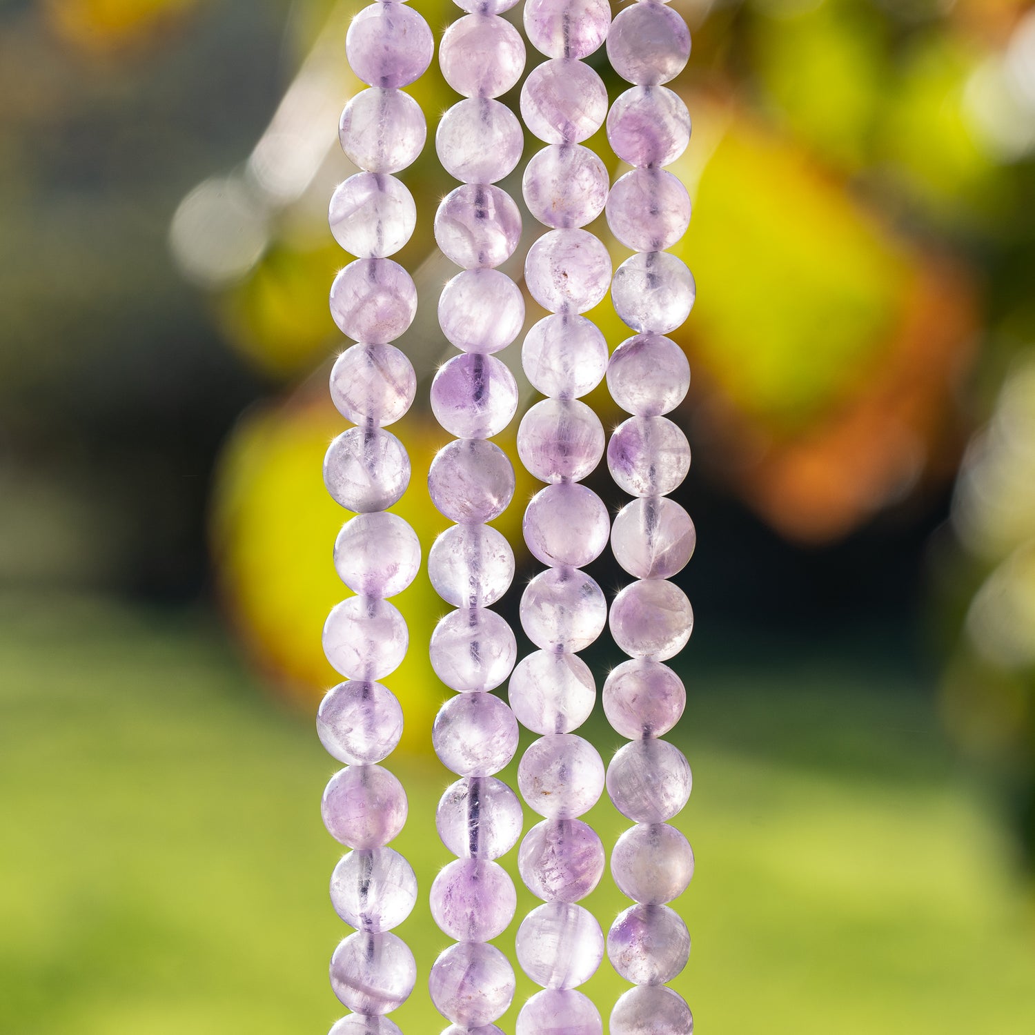 Perles rondes lisses en Améthyste lilas de 8 mm ( rang de env 48 perles )