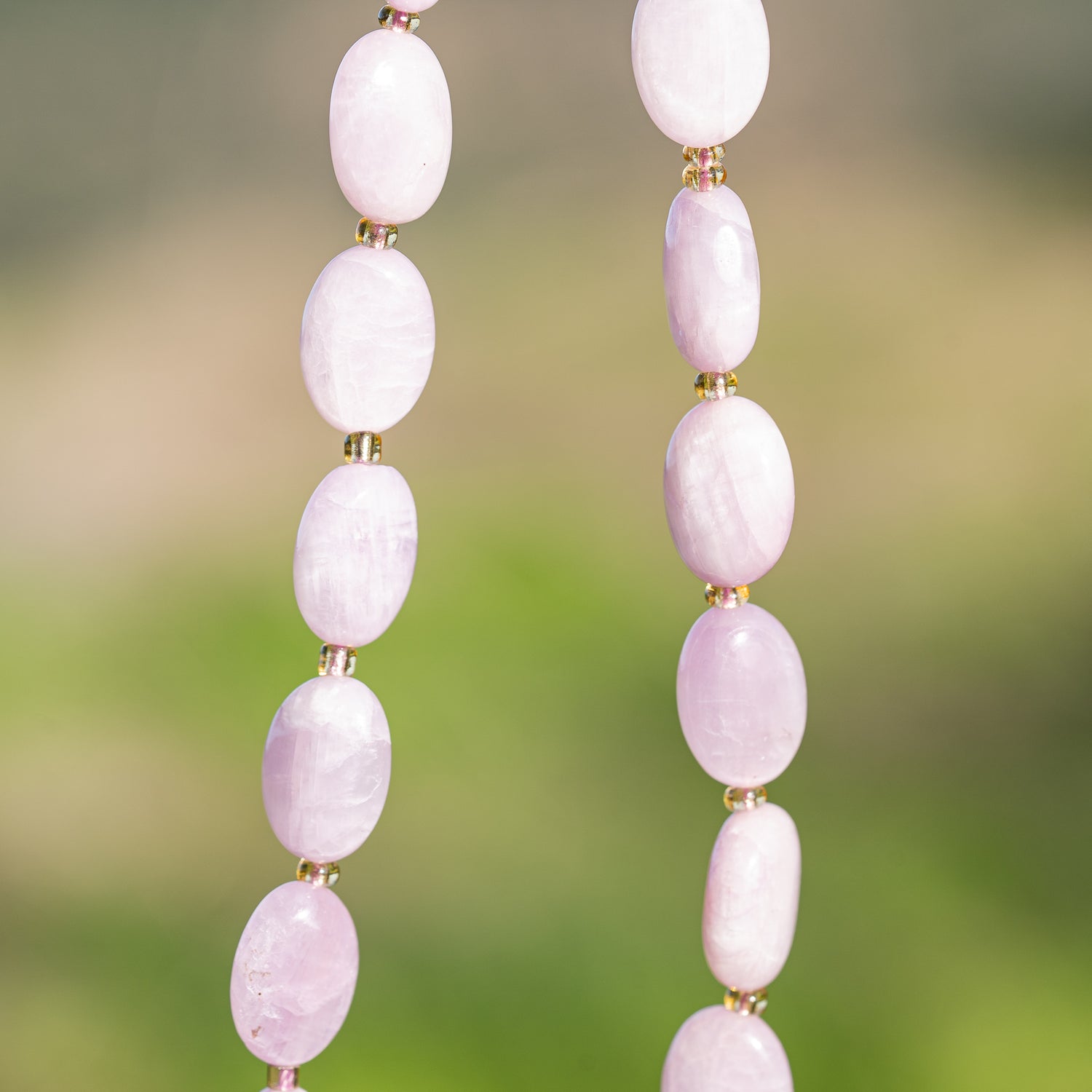 Perles ovales lisses de Kunzite de env 14 mm ( à l&