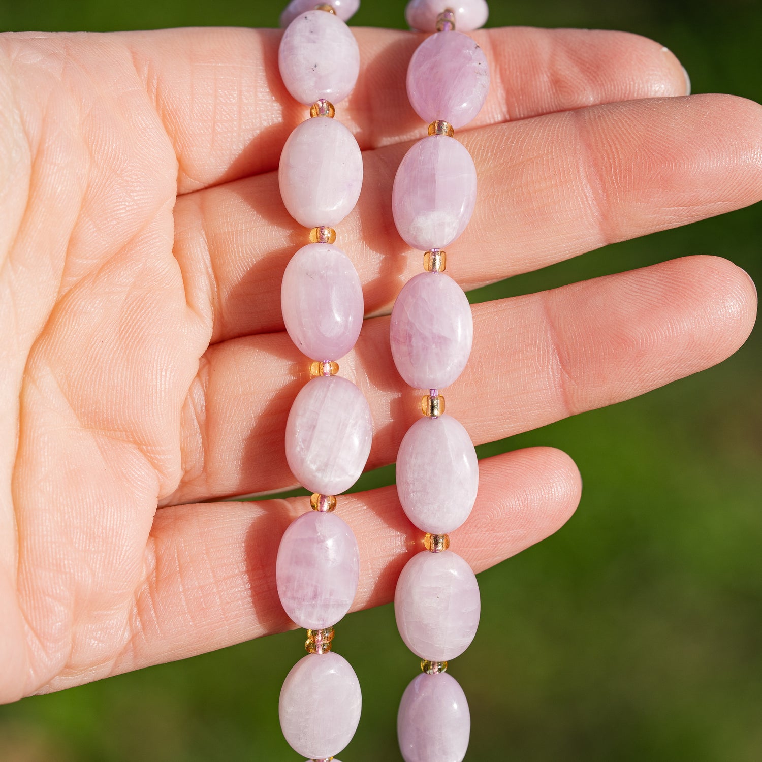 Perles ovales lisses de Kunzite de env 14 mm ( à l&