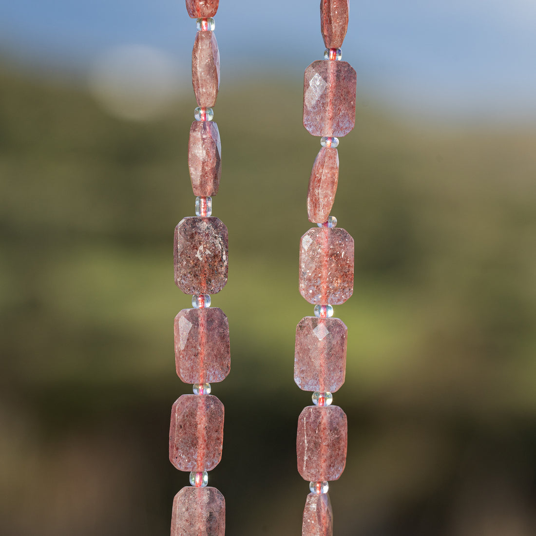 Perles rectangles facettes de Quartz fraise de env 11,5 mm ( Lot de 2 perles )