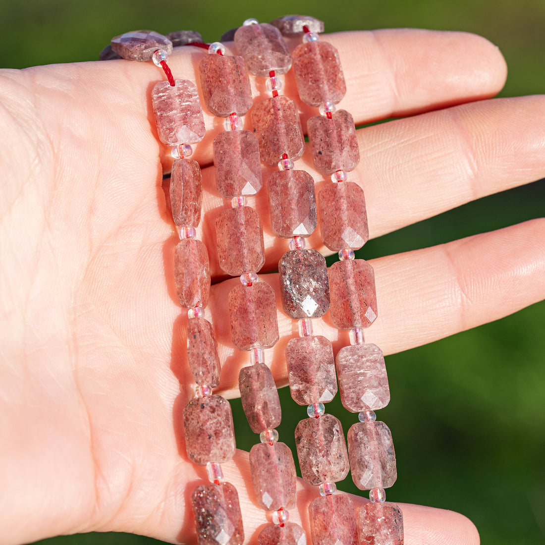 Perles rectangles facettes de Quartz fraise de env 11,5 mm ( Lot de 2 perles )