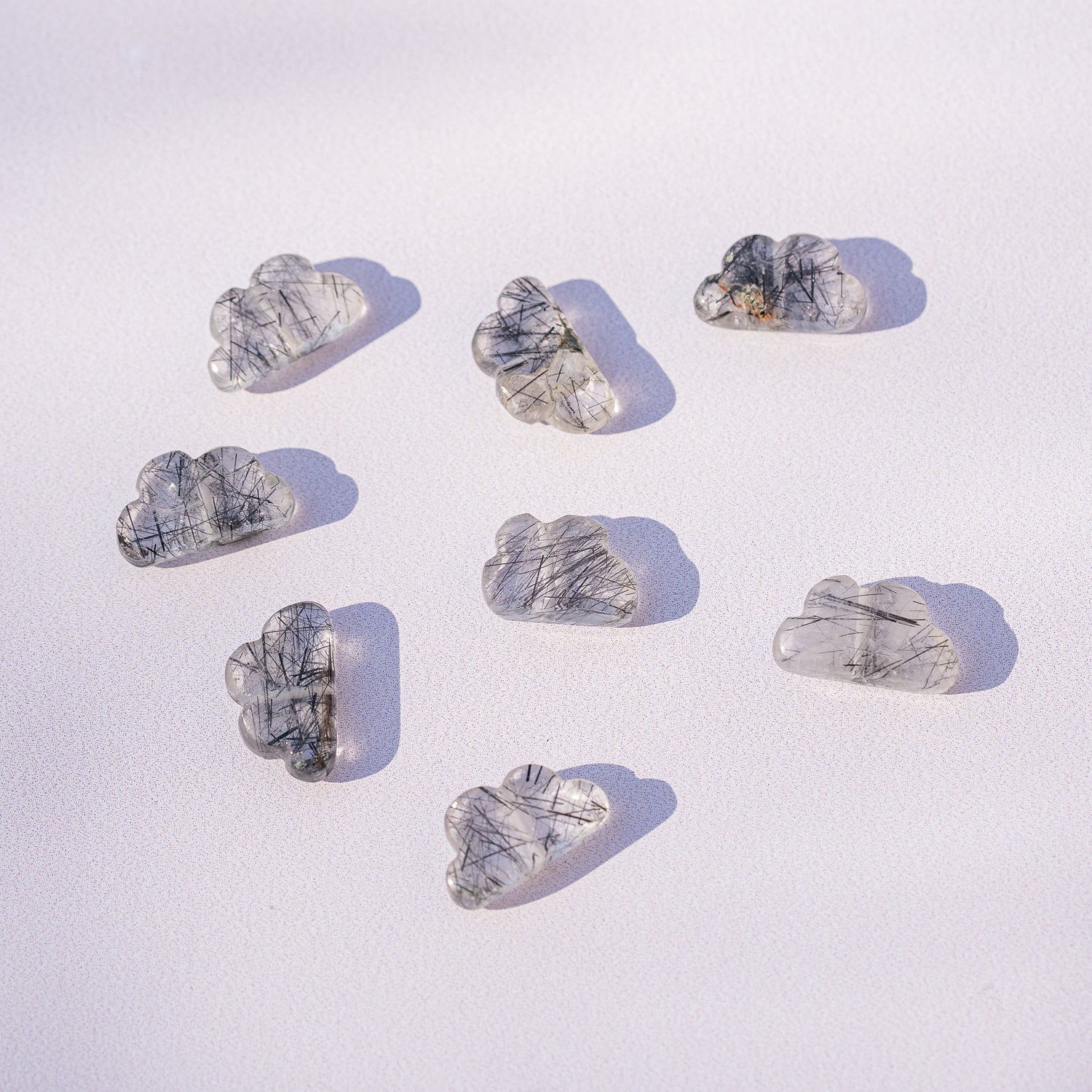 Les &quot; Nidhih &quot; nuages en Quartz Tourmaline de env 15 x 10 mm au choix ( à l&