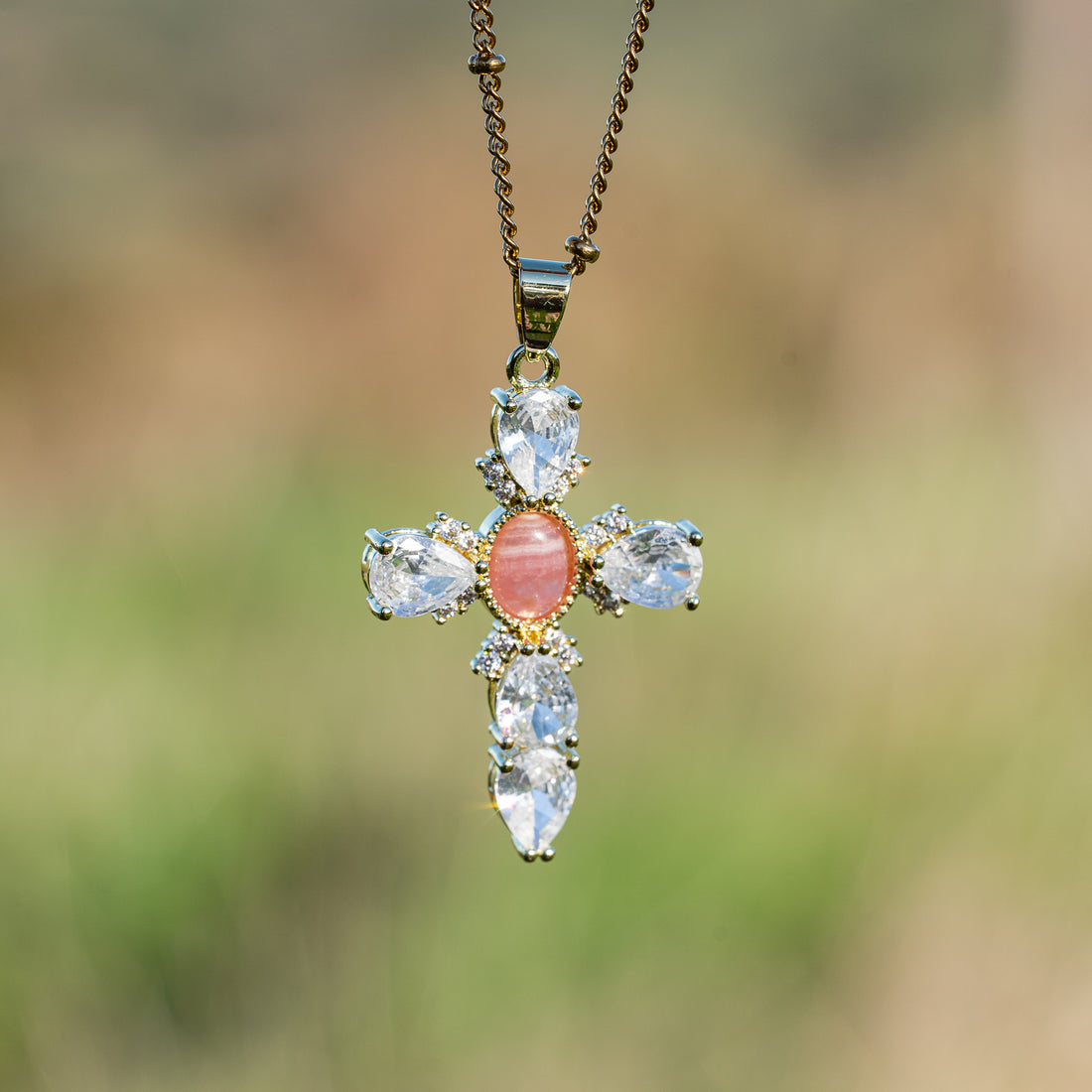 Breloques croix en Rhodochrosite, laiton plaqué or 18k et zirconium de 39 mm ( à l&