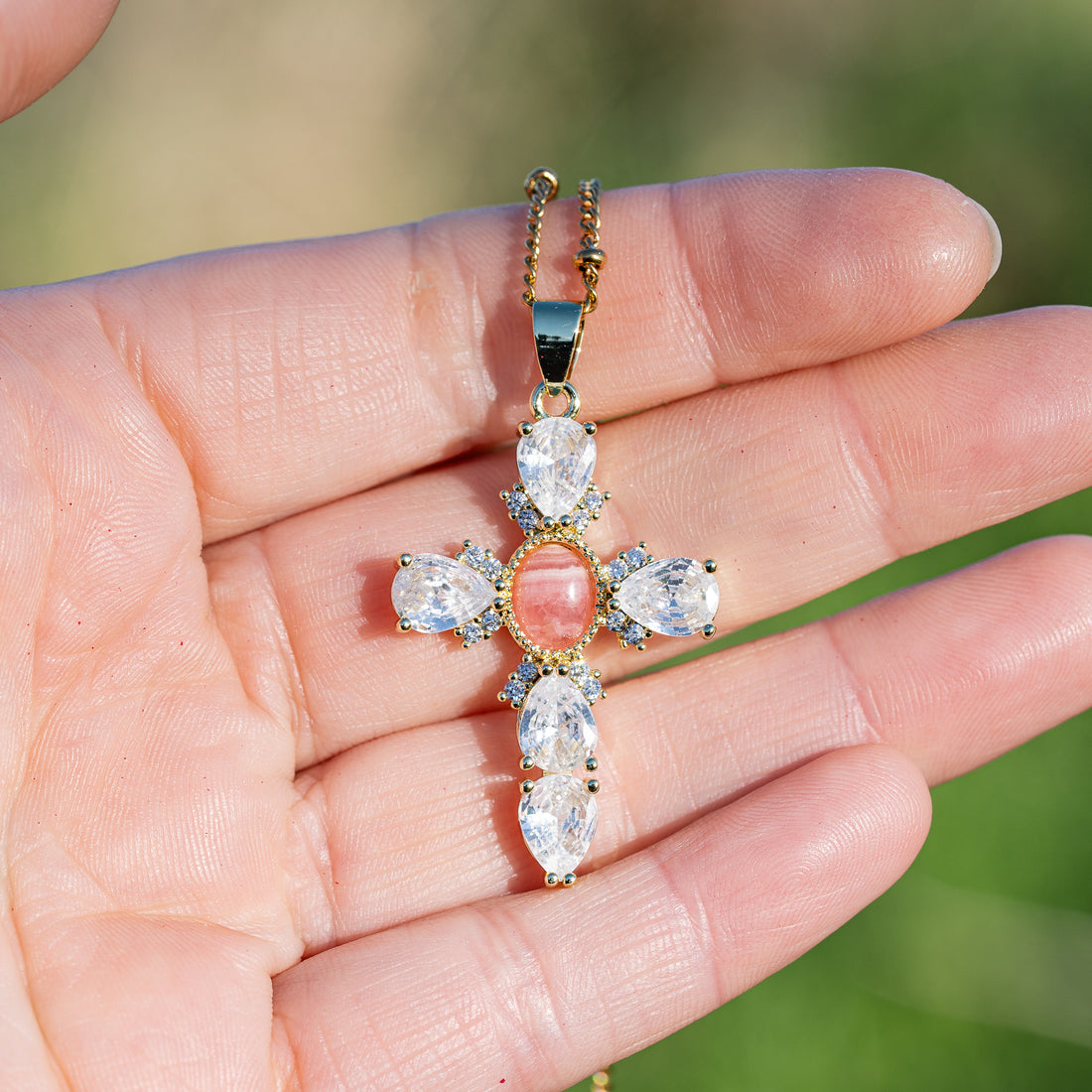 Breloques croix en Rhodochrosite, laiton plaqué or 18k et zirconium de 39 mm ( à l&