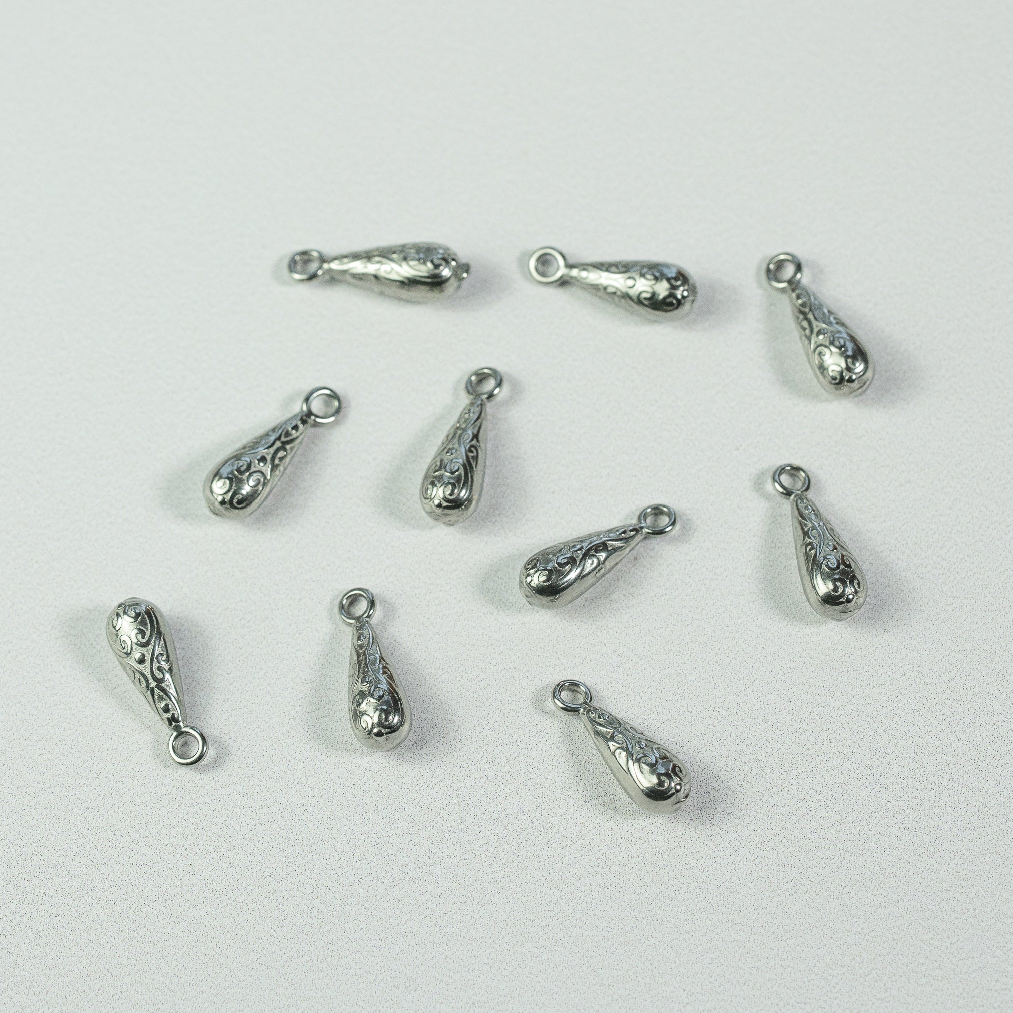 Breloques larmes en acier inoxydable de 16,5 mm ( à l&
