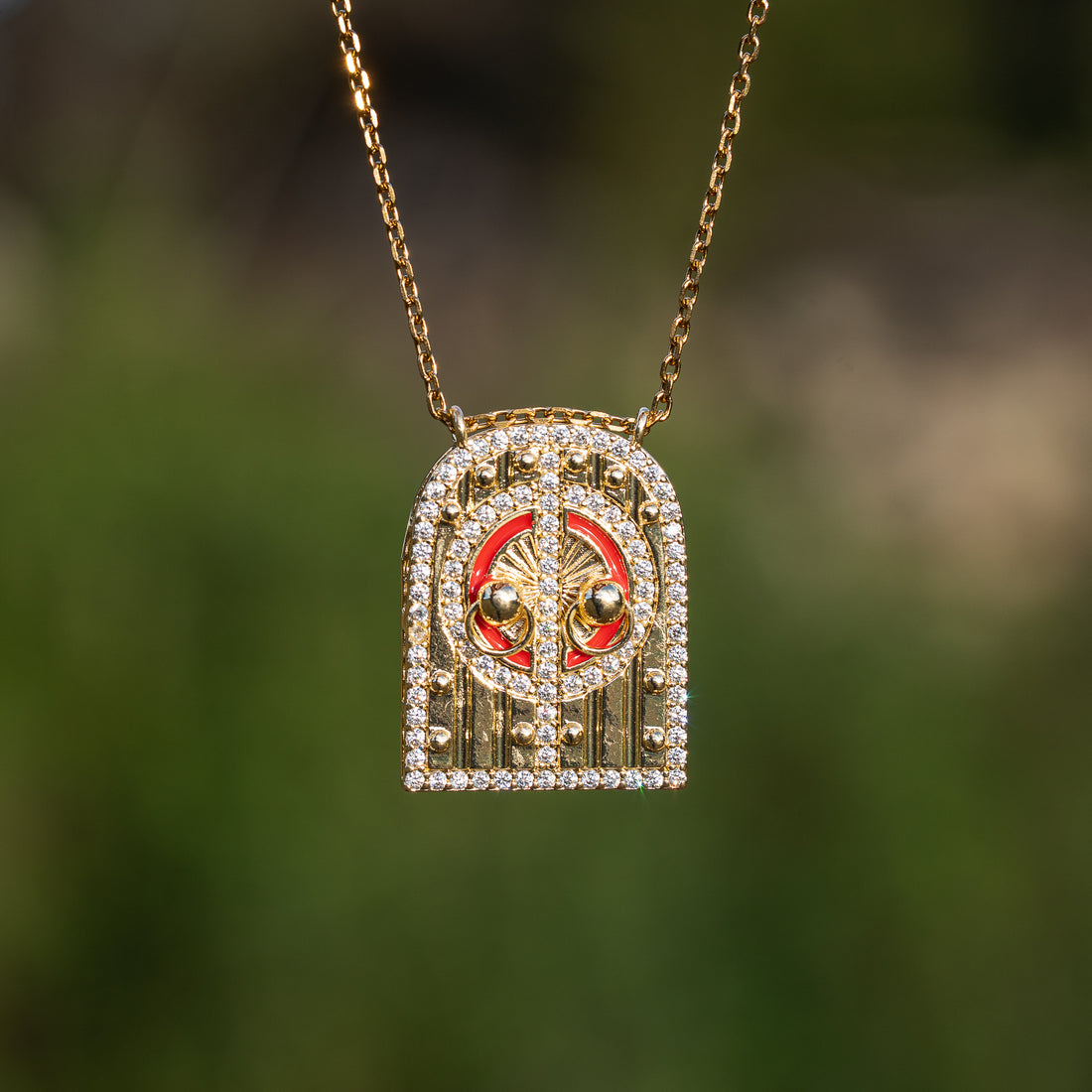 Breloques arche/porte émaillées en laiton plaqué or 18k et zirconium de 31,5 mm ( à l&