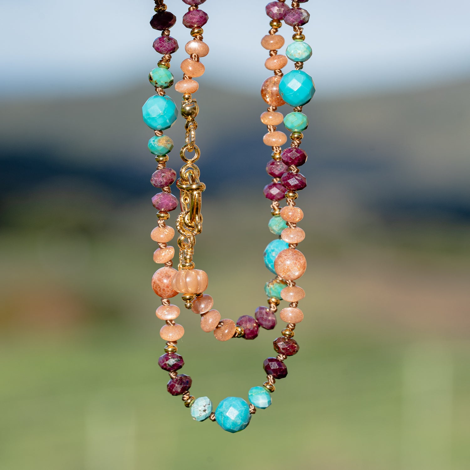 Perles rondes lisses de Pierre de soleil extra de 7 mm ( lot de 6 perles ou 1/2 rang )