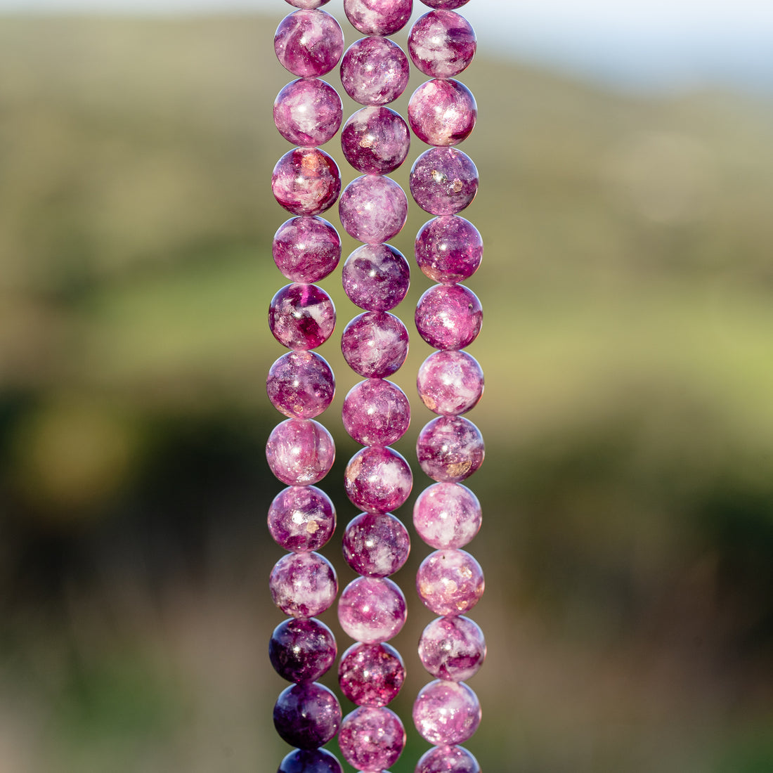 Perles rondes lisses de Lépidolite AA de 8,5 mm ( Lot de 6 ou 1/2 rang )