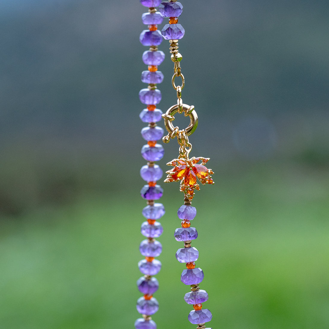 Collier " fall " en Améthyste, oxyde de zirconium et Hématite 🍁