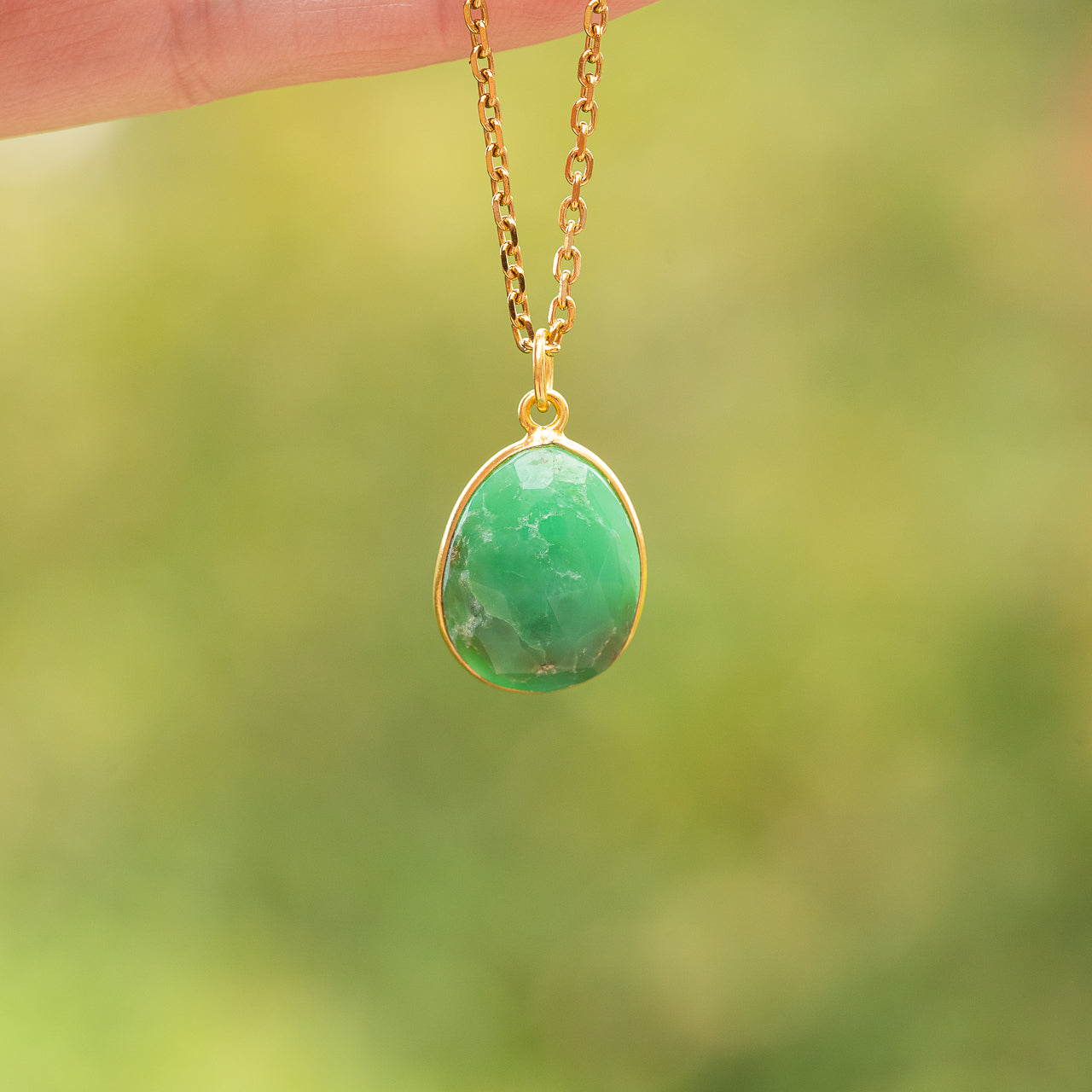 Les pendentifs &quot; Nidhih &quot; en Chrysoprase et argent 925 plaqué or