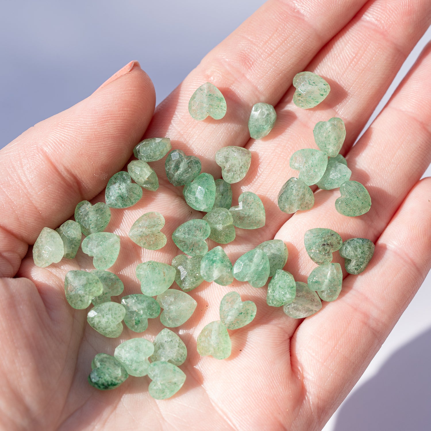 Perles coeur facettes en Aventurine verte de 8 mm ( lot de 4 perles )