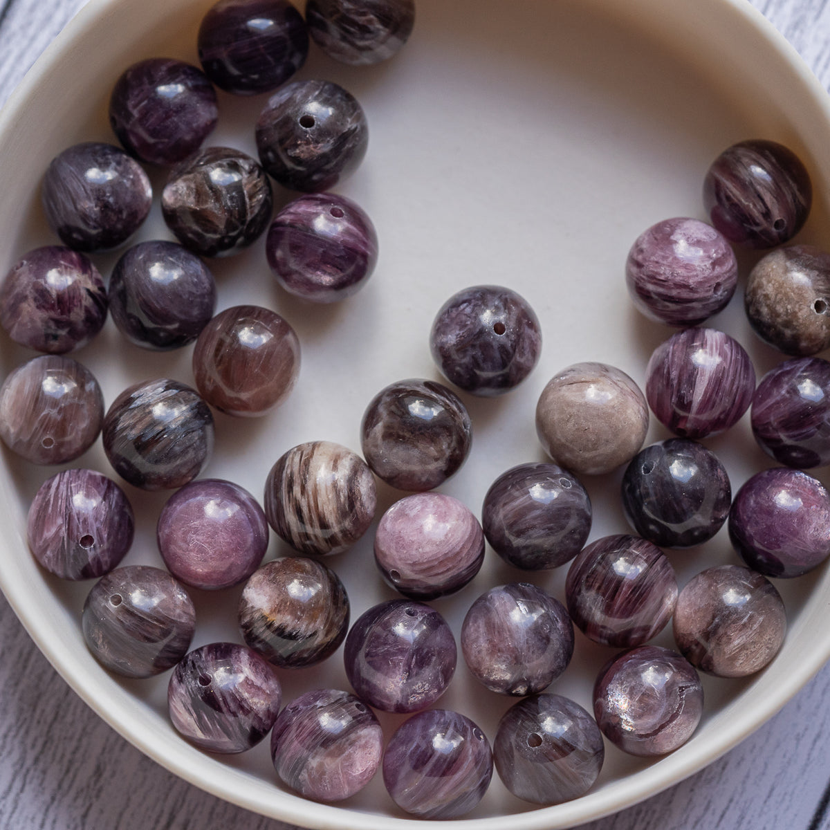 Superbes perles rondes lisses de Lépidolite grade a de 10 mm ( lot de 6 perles )