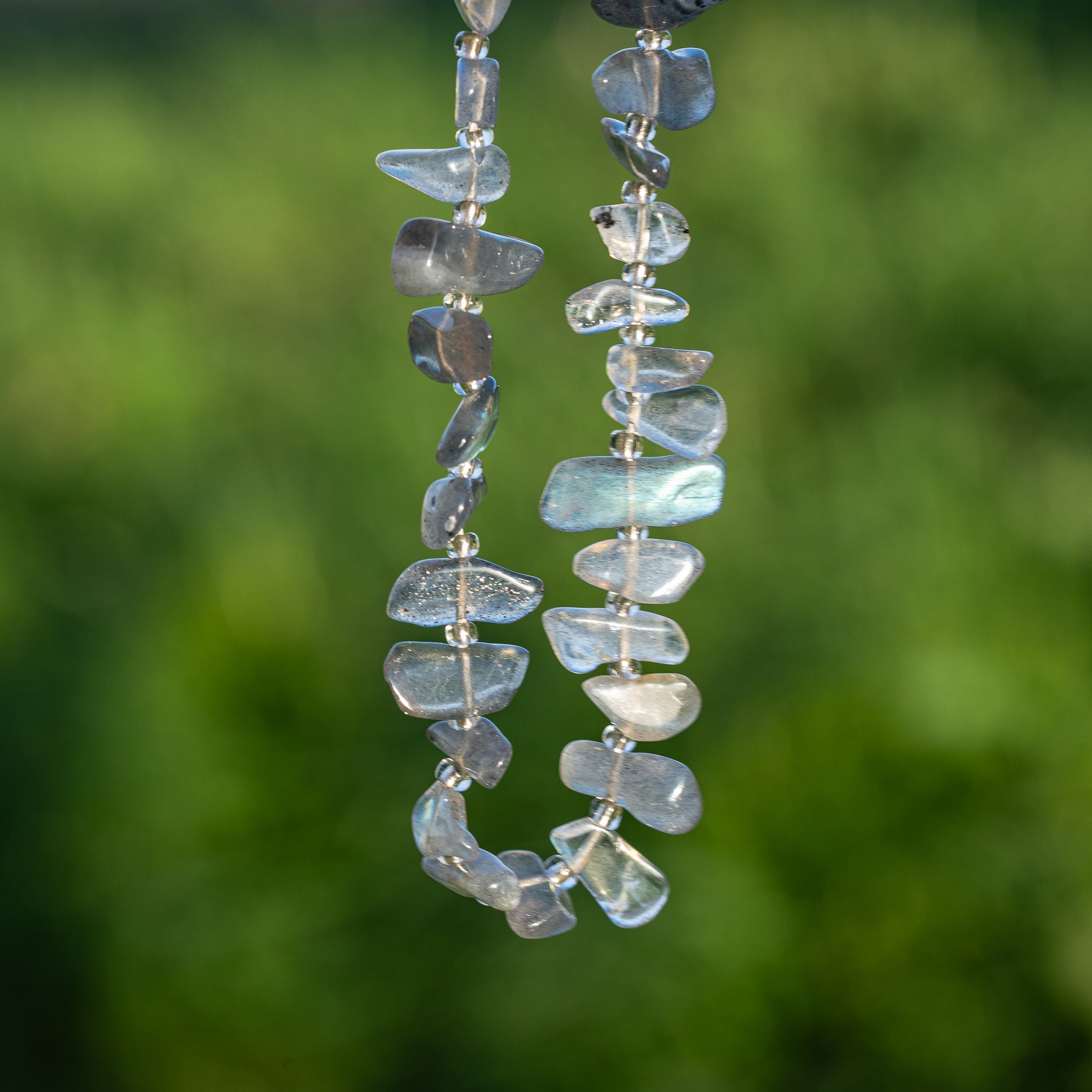 Perles pépites " puces " de Labradorite de env 12/17 mm ( rang de env 54 perles )