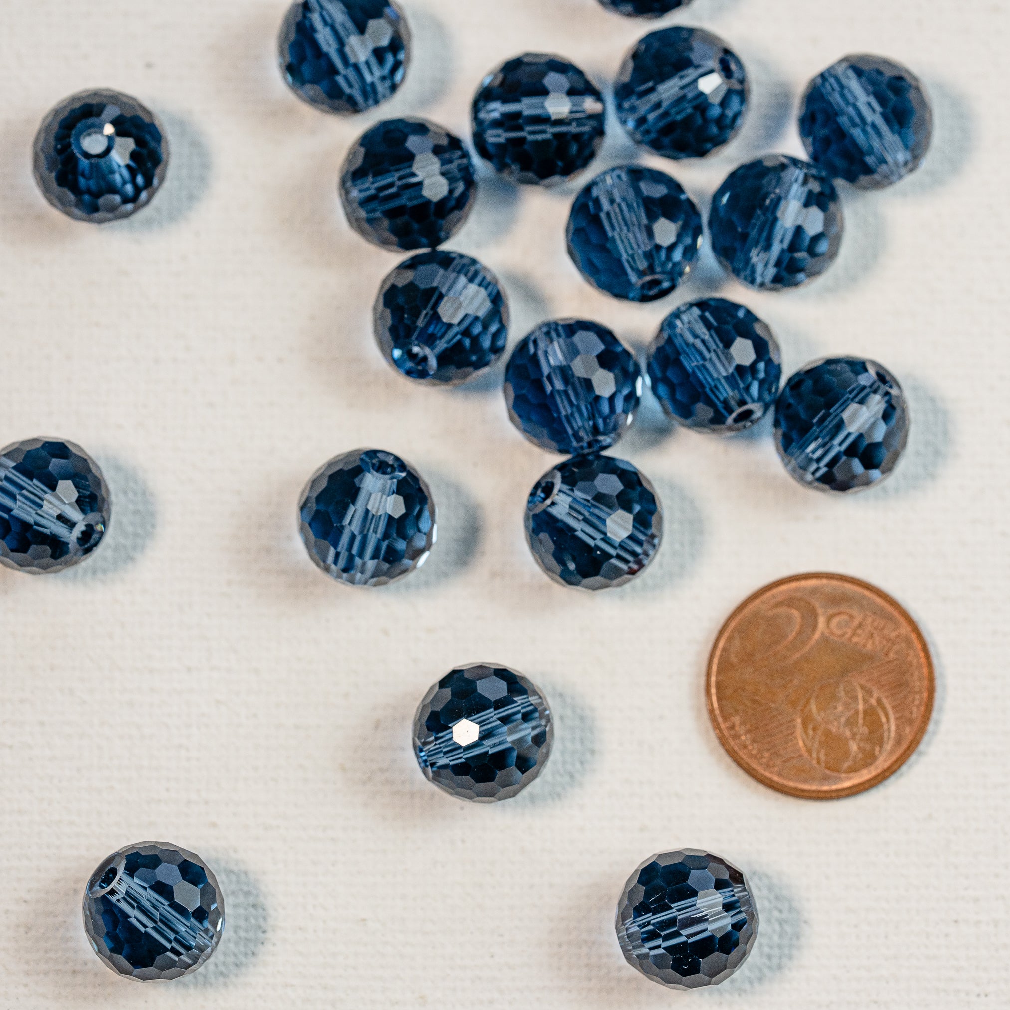 Perles rondes facettes en verre K9 de 12 mm bleu foncé ( lot de 2 )