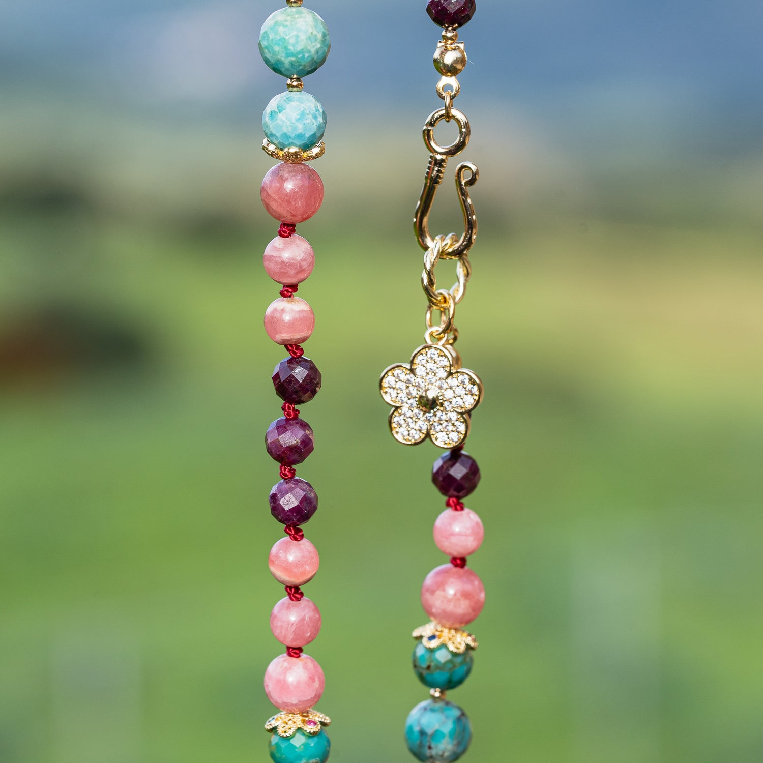 Collier " éclosion " en Turquoise naturelle, Rhodochrosite et Rubis violet 🫶