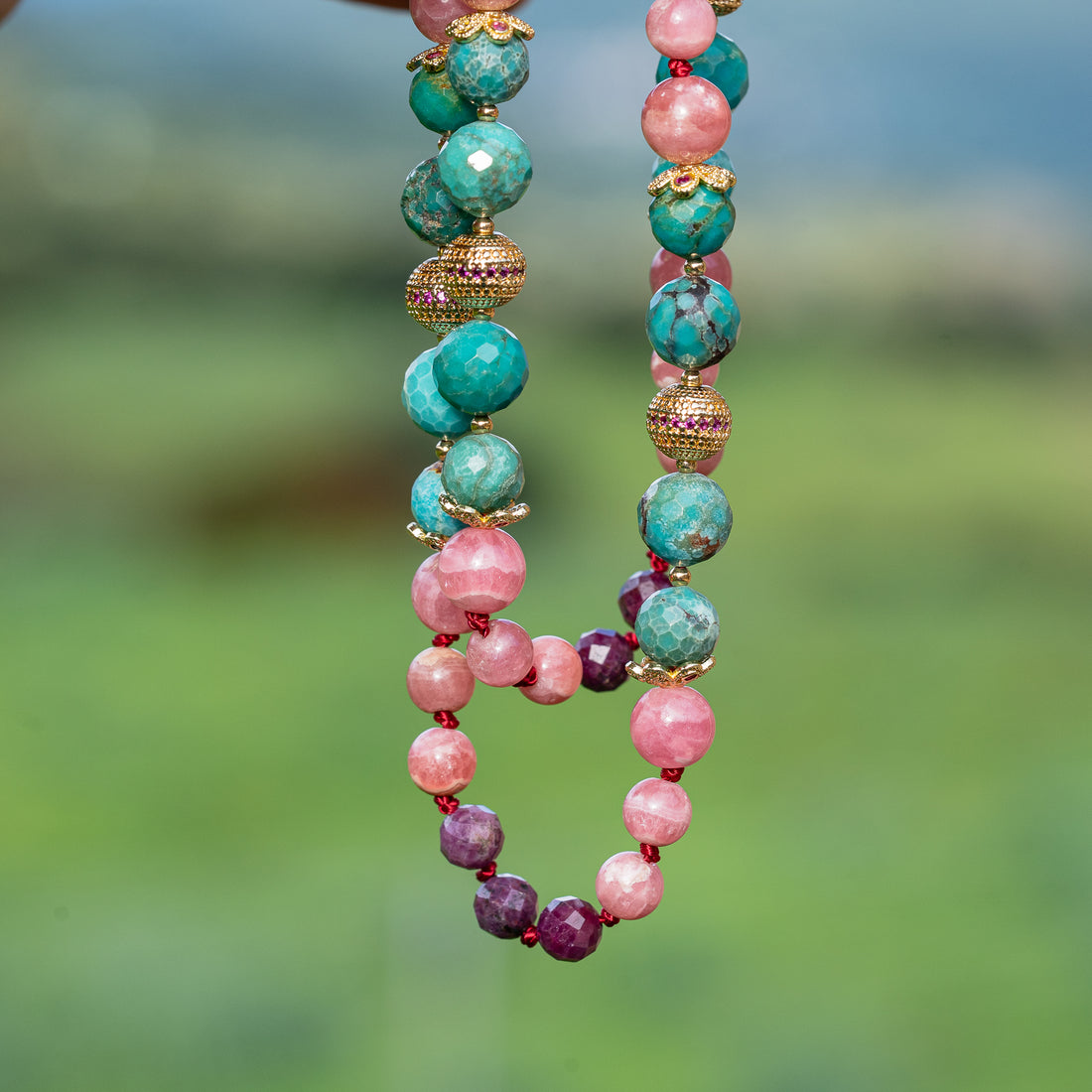 Collier " éclosion " en Turquoise naturelle, Rhodochrosite et Rubis violet 🫶