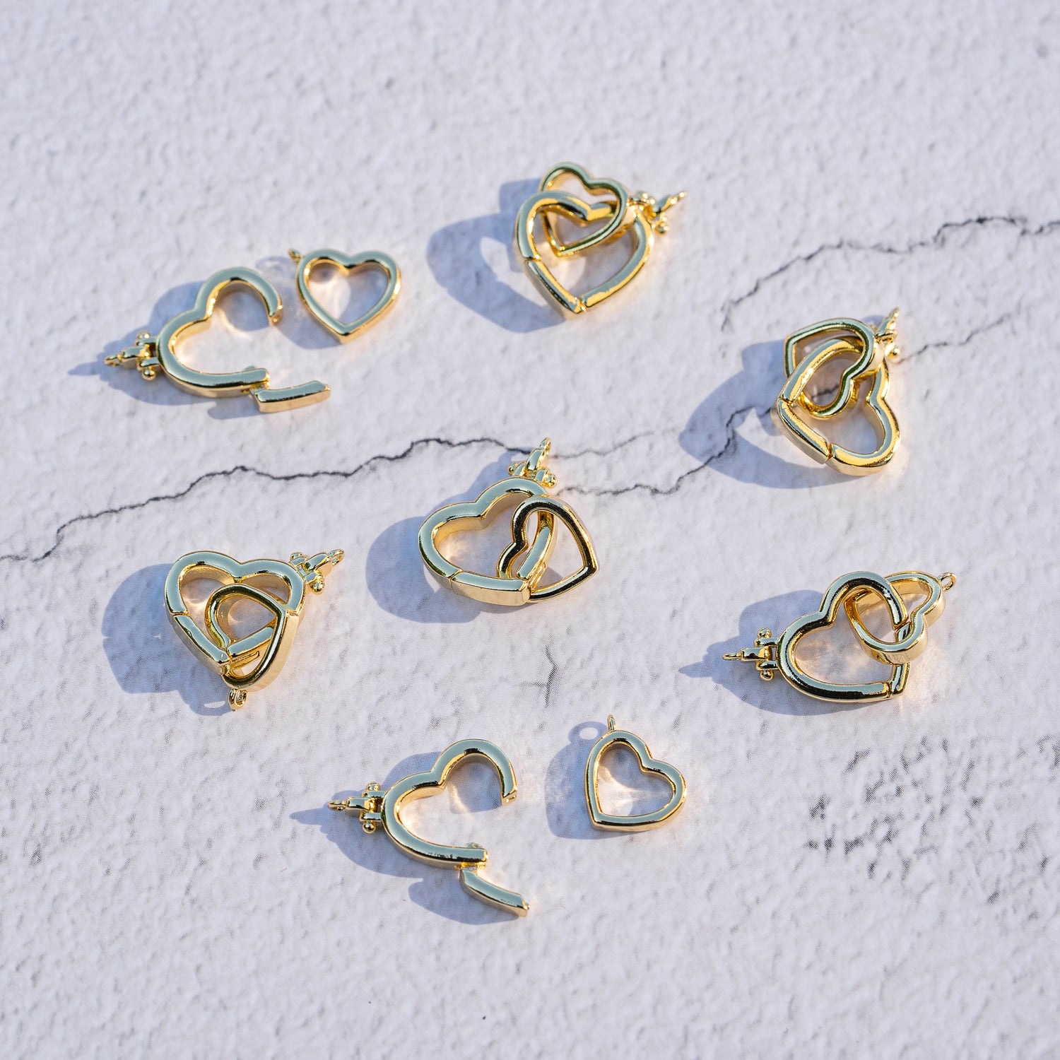 Fermoirs coeurs à clip en laiton plaqué or 18k de 16 mm ( à l&
