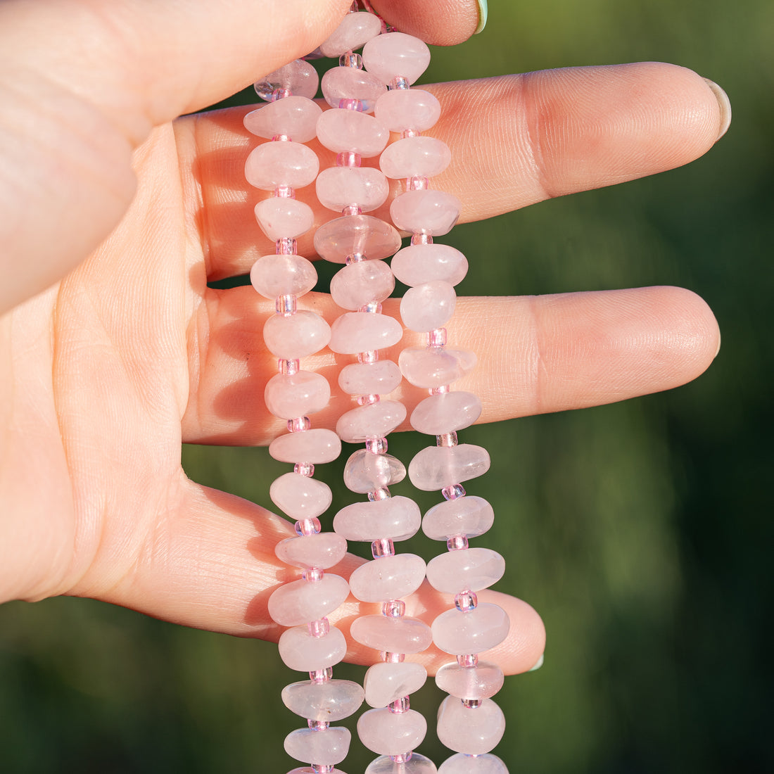 Perles pépites de Quartz rose de env 8/11 mm ( rang de env 70 perles )
