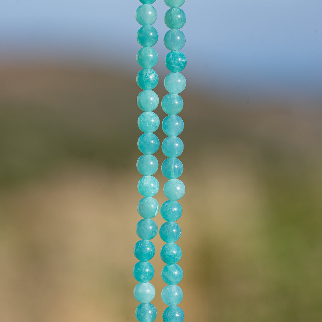 Perles rondes lisses en Amazonite de 4,3 mm ( rang de env 92 perles )