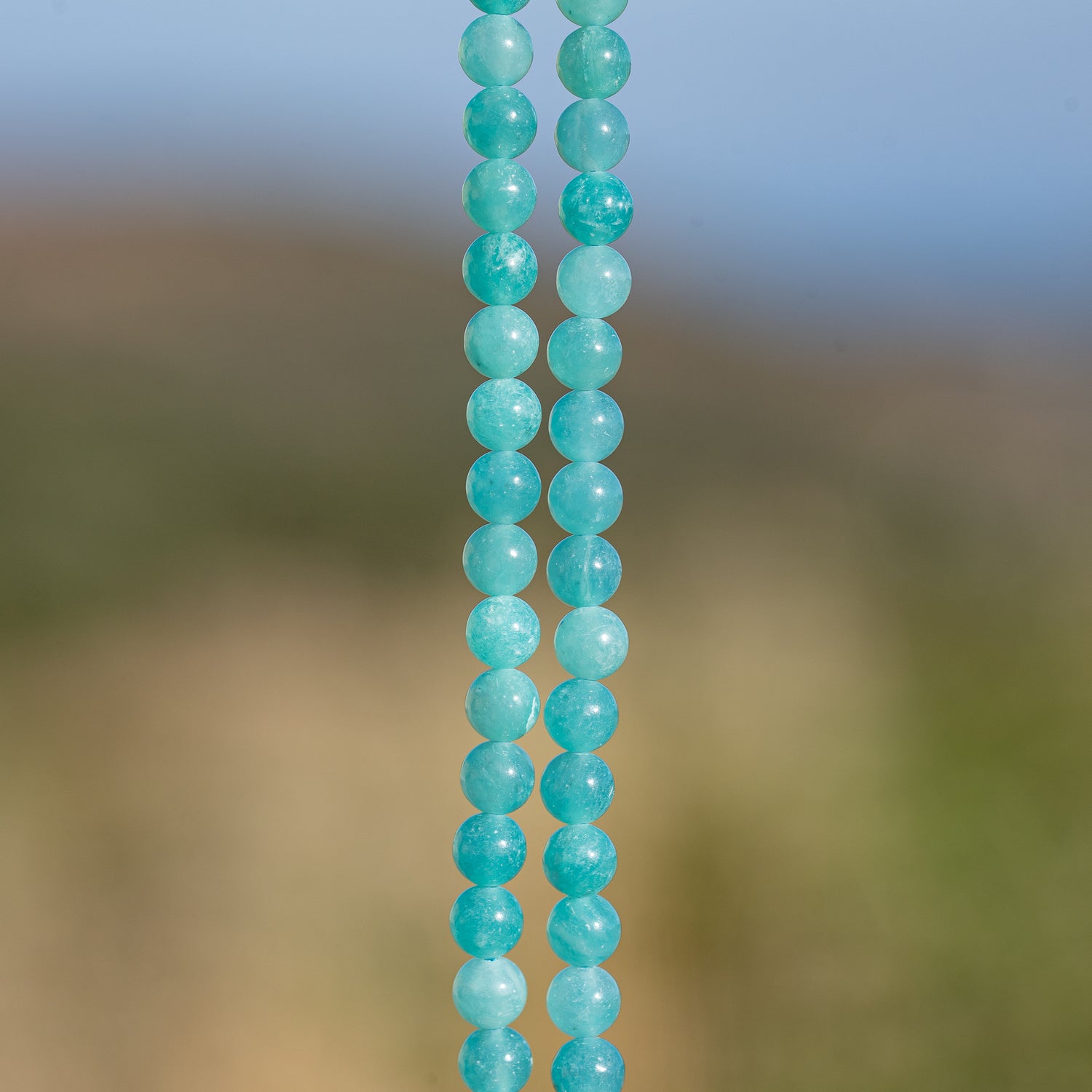 Perles rondes lisses en Amazonite de 4,3 mm ( rang de env 92 perles )
