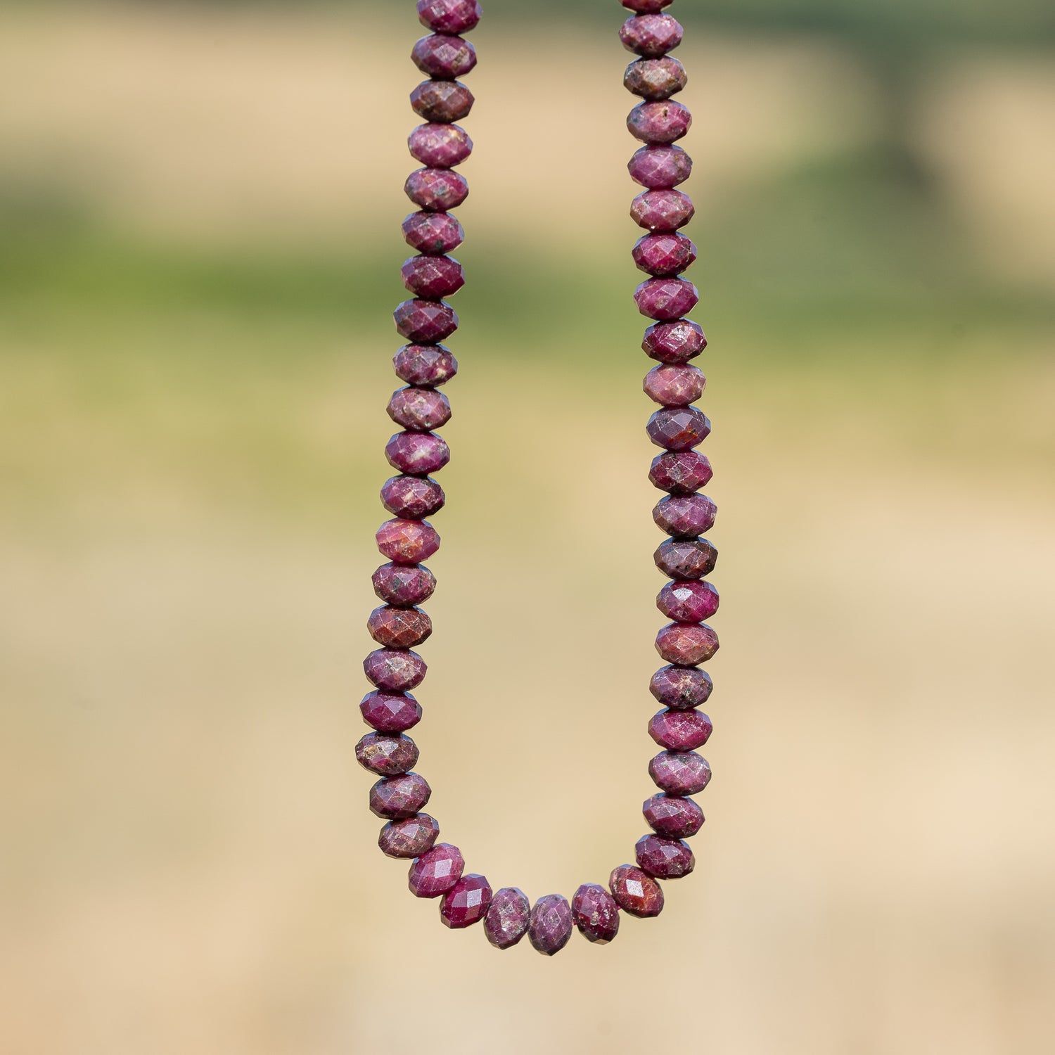 Perles rondelles facettes de Rubis de 6 x 4 mm ( lot de 6 perles )