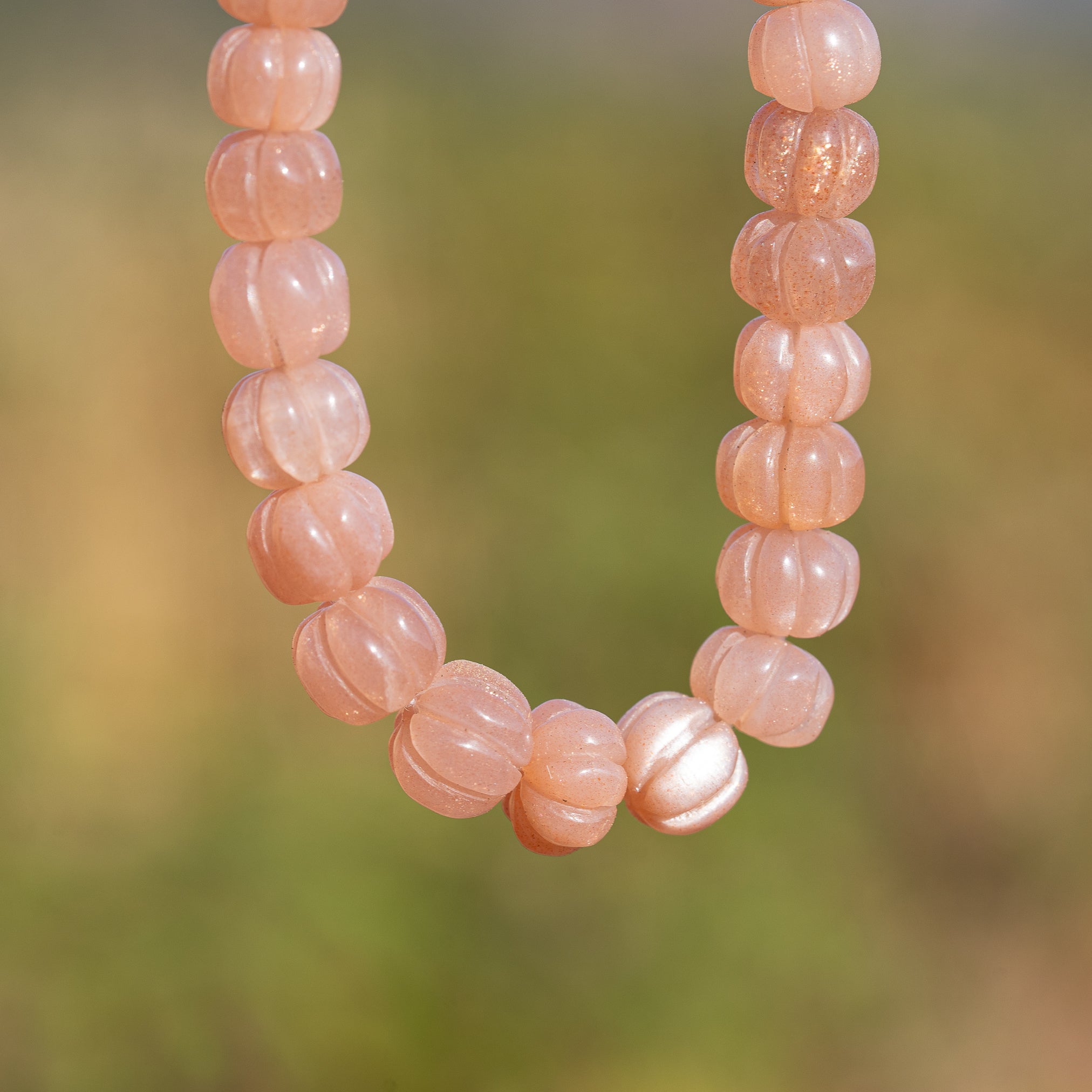 Perles sculptées citrouilles en Pierre de lune rose de 6 à 9 mm ( à l&
