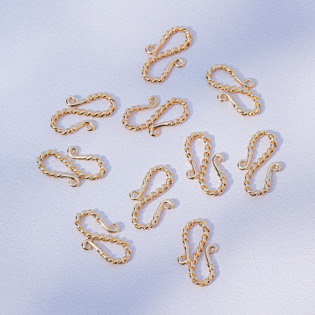 Fermoirs crochet en S torsadés en laiton plaqué or 18k de 19 mm ( à l&