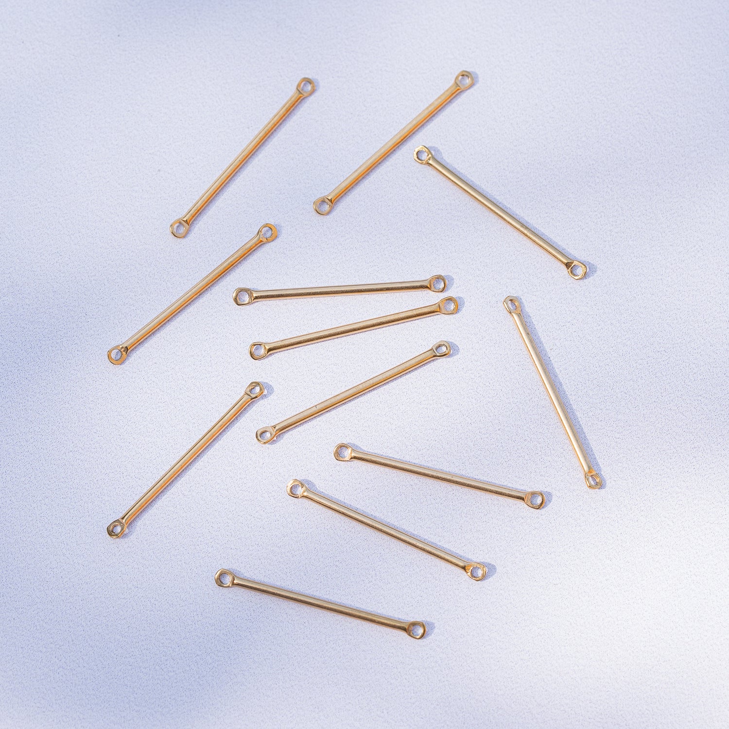 Connecteur barre en acier inox plaqué or 18k de 30 mm ( à l&