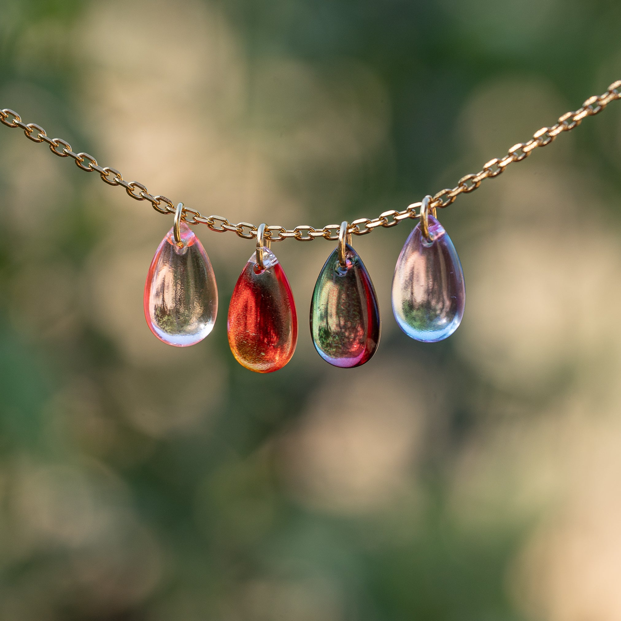 Perles gouttes lisses en verre Tchèque couleur au choix de 13,5 mm ( à l&