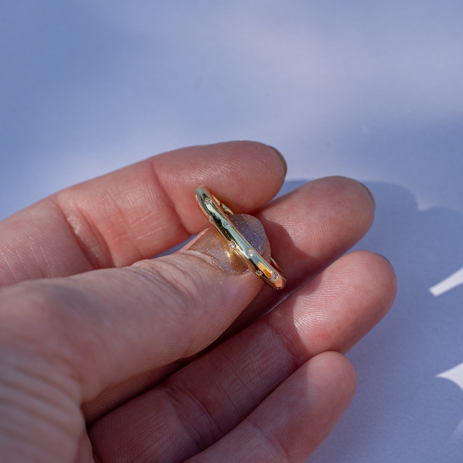 Fermoir à ressort goutte en laiton plaqué or 18k et zirconium de 25,5 mm ( à l&