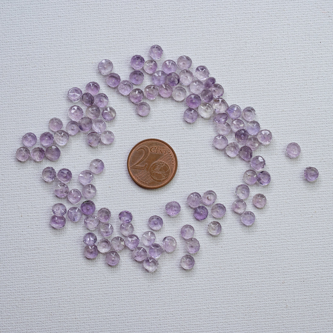 Perles rondelles facettes en Améthyste lilas de env 5/5,5 mm ( lot de 4 perles )