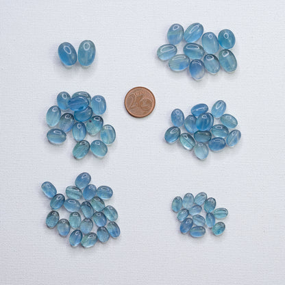 Perles ovales lisses de Fluorite bleue de 8,5 à 15,5 mm ( lot de 2 perles )