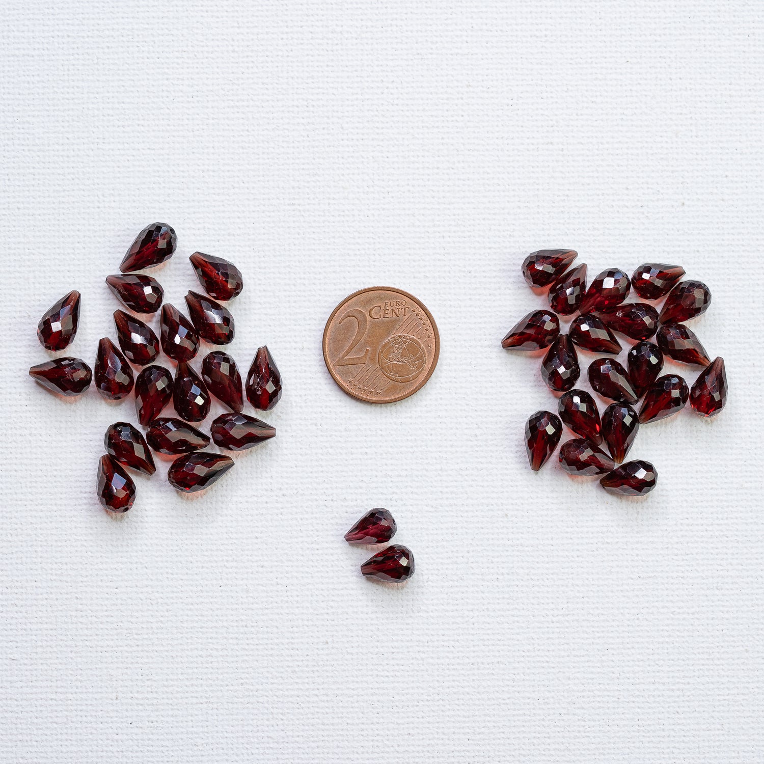 Perles gouttes facettes de Grenat almandin de 8 à 11 mm ( à l&
