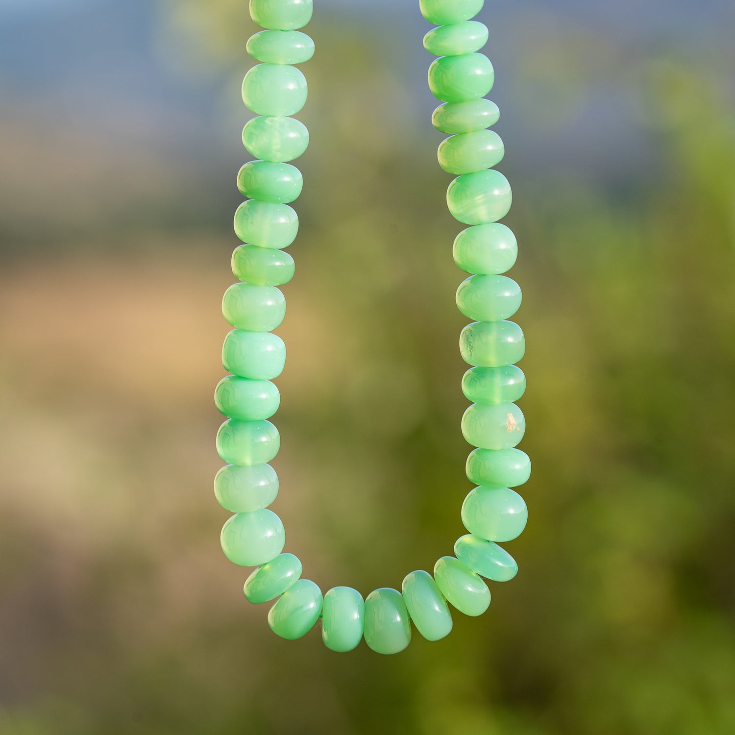 Perles rondelles lisses AA de Chrysoprase de 7/8 mm ( fil de 30 ou 33 cm de long )