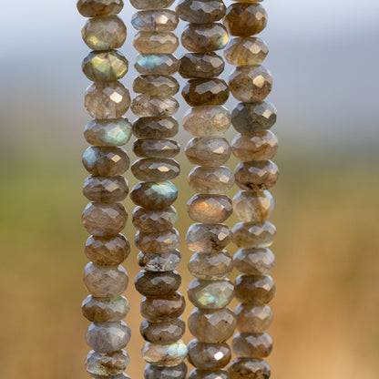 Perles rondelles facettes de Labradorite de 9/10 mm ( lot de 2 perles )