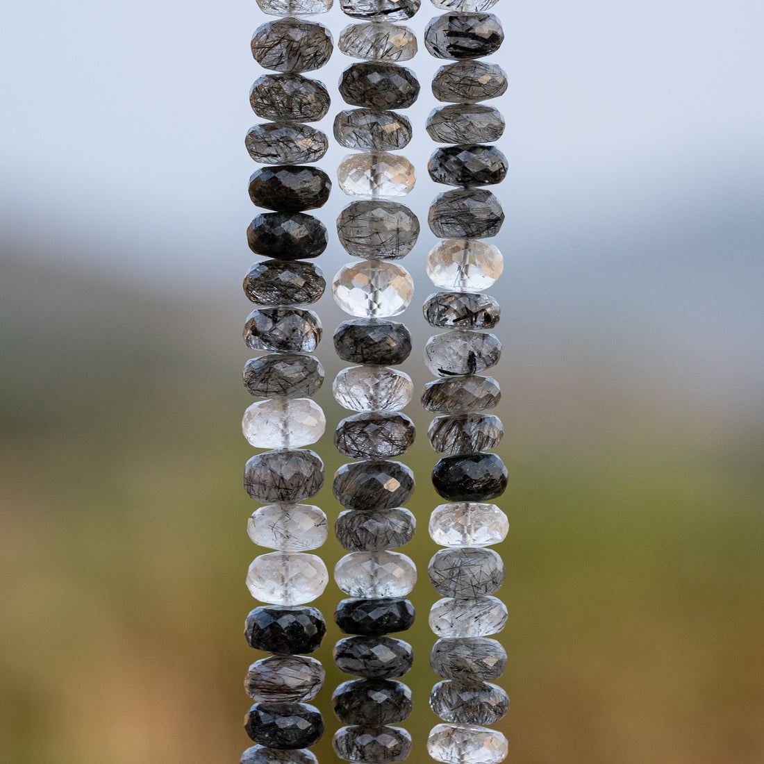 Perles rondelles facettes de Quartz Tourmaliné de env 9,3 mm ( lot de 2 perles )