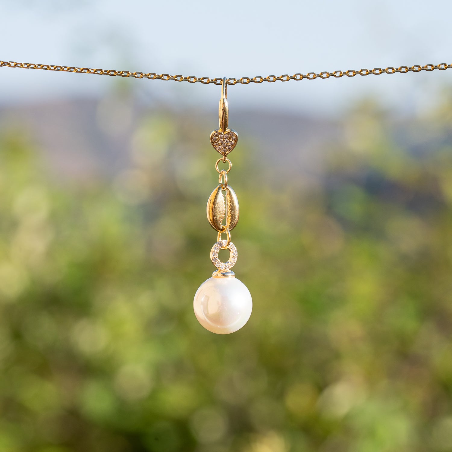 Breloques en laiton plaqué or 14k, boule de nacre et zirconium de 20 mm ( à l&