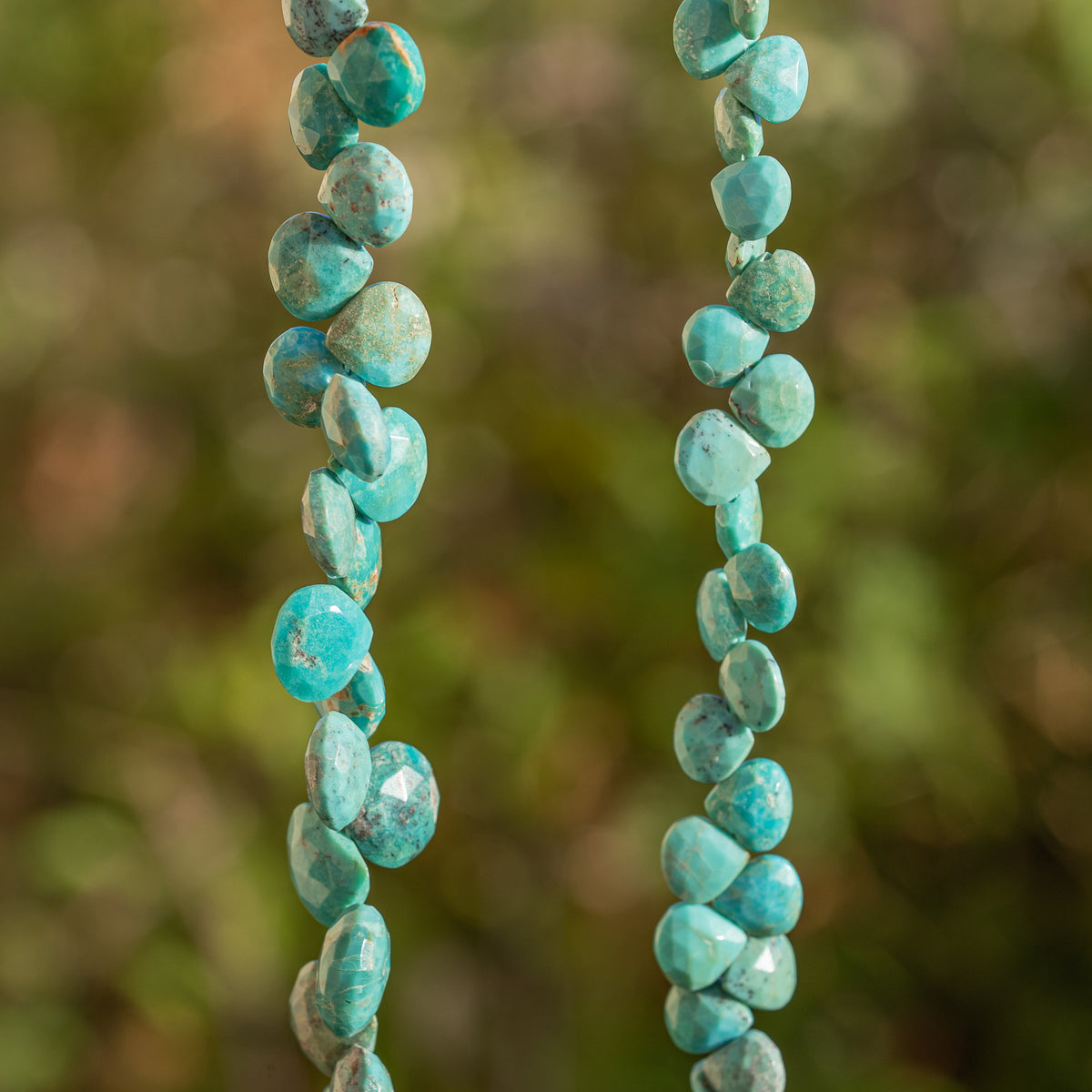 Perles gouttes facettes de Turquoise Arizona de 7 à 13 mm ( à l&